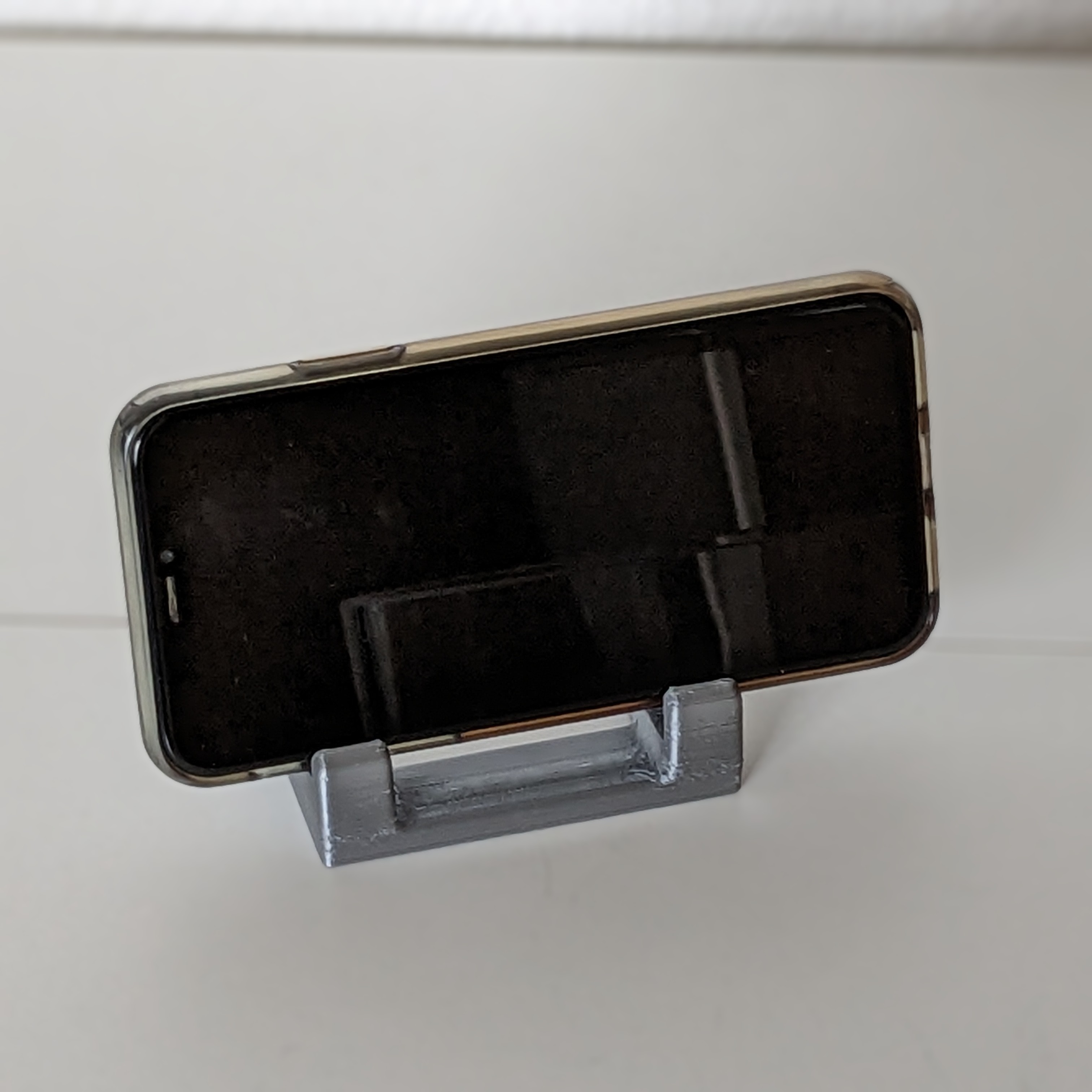 Miniatura 3 do modelo 3D Simple Mobile Phone Stand