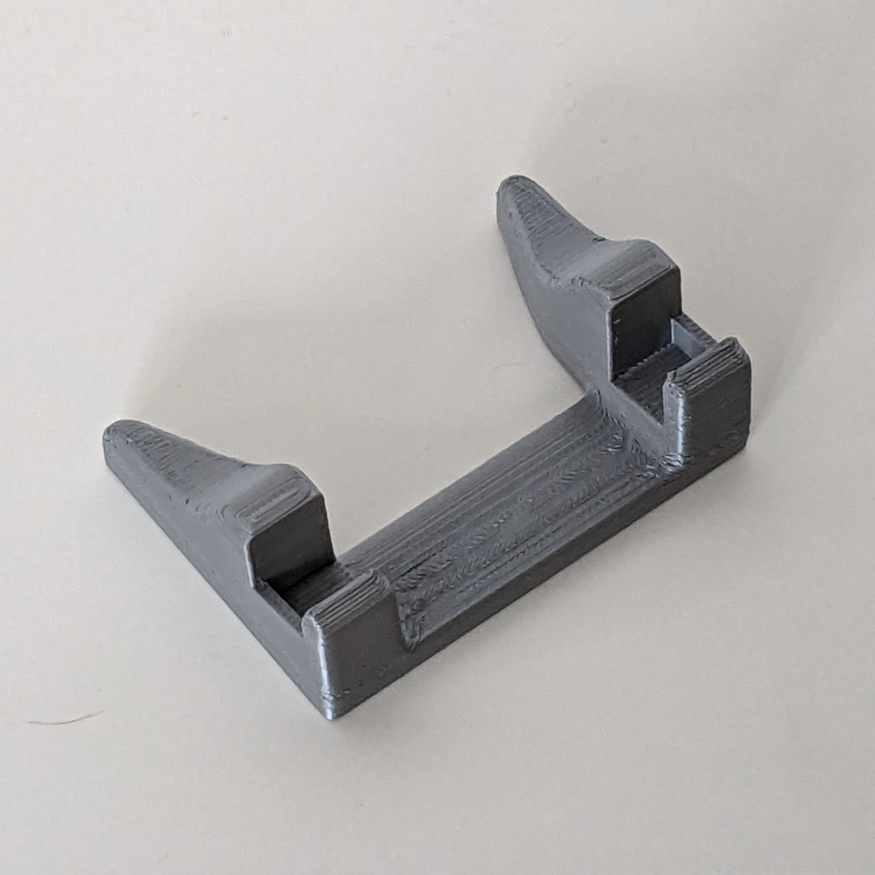 Miniatura 2 do modelo 3D Simple Mobile Phone Stand