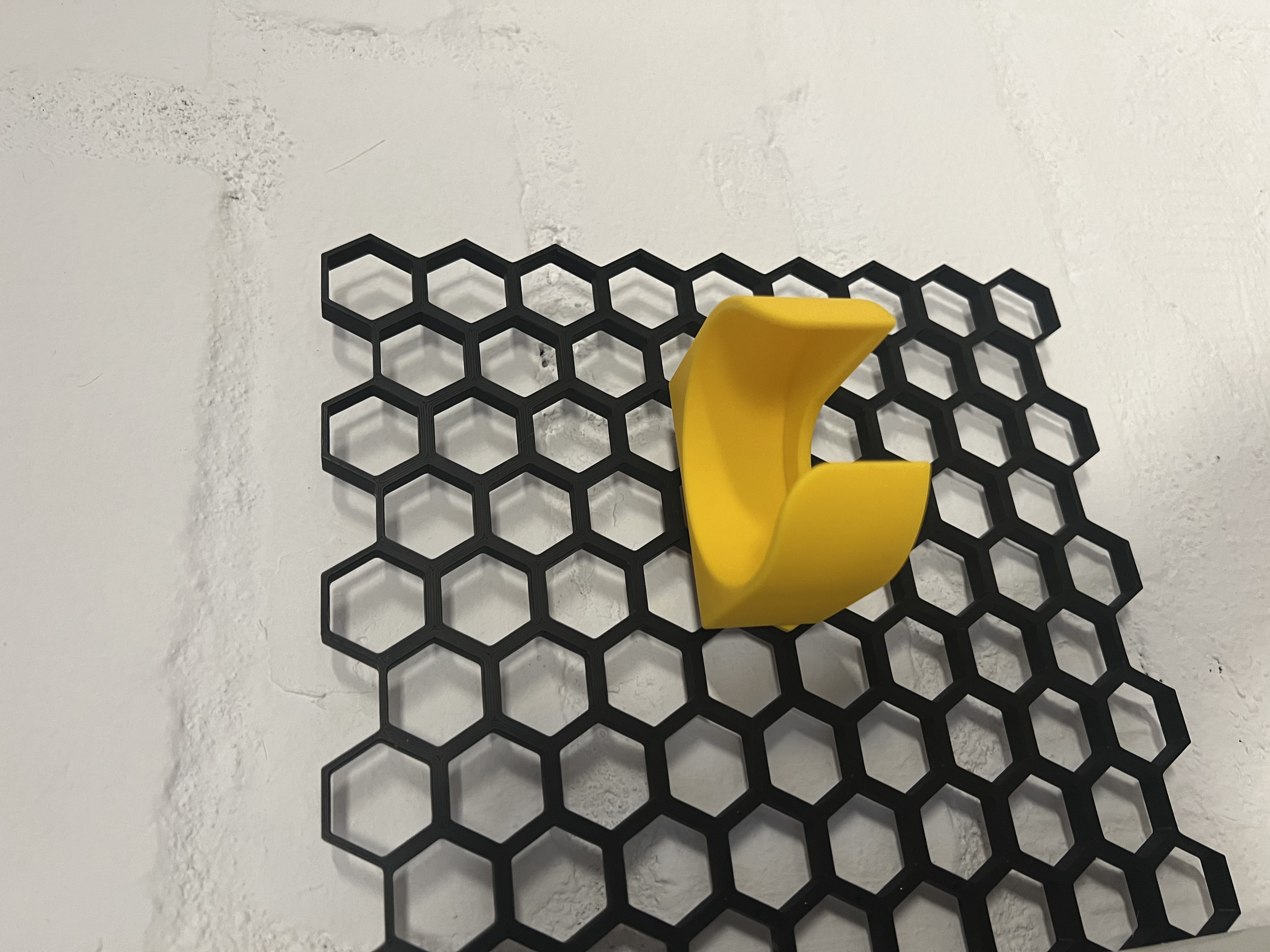 Bottle holder for HSW mostly parametric