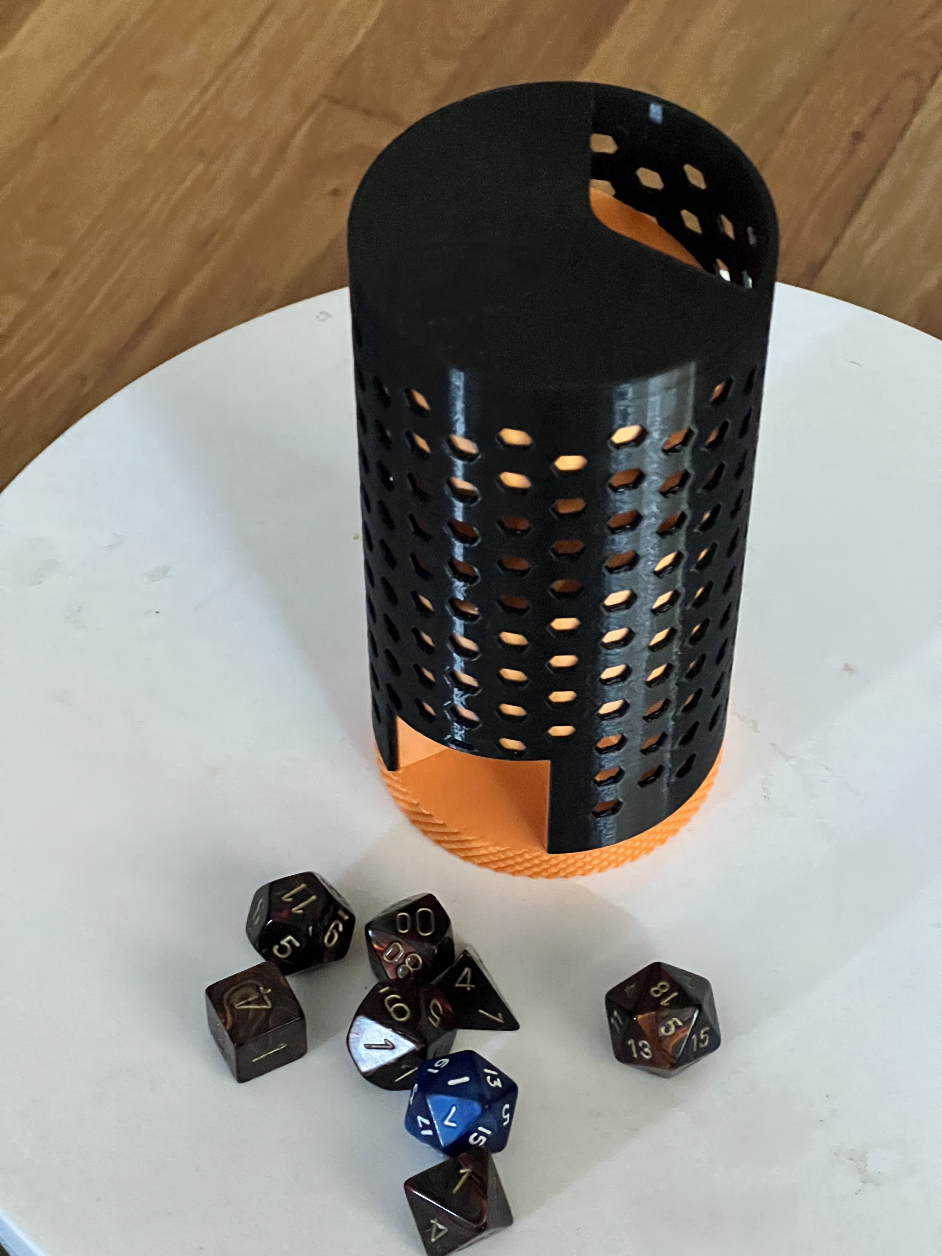 Contemporary Dice Tower/Storage v2 by dePrintinator Download free STL