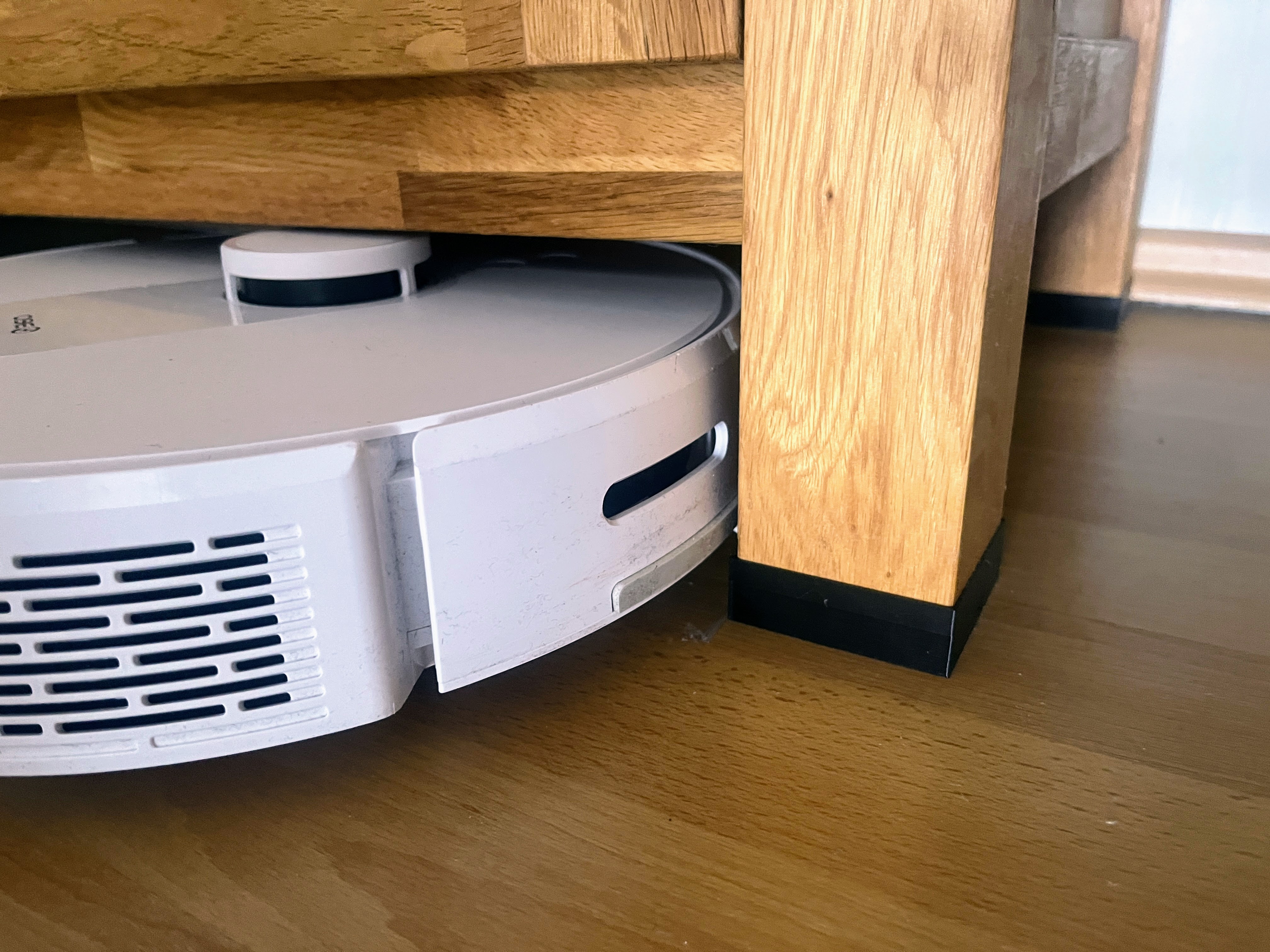 Robot Vacuum Cleaner-friendly Raiser for Sideboard - parameterized