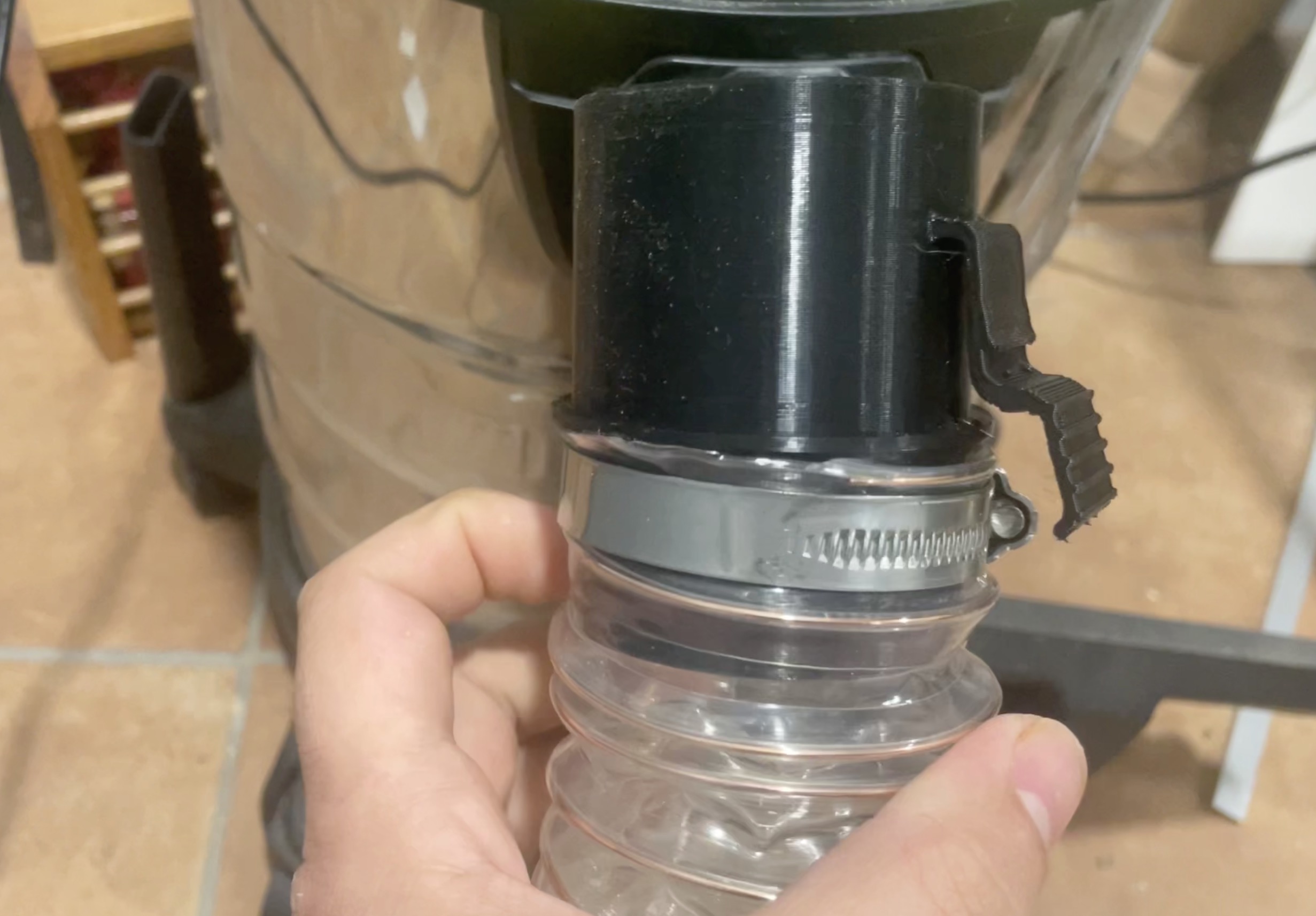 Adapter for parkside vacuums to 60mm flex hose. by Miguel Camba