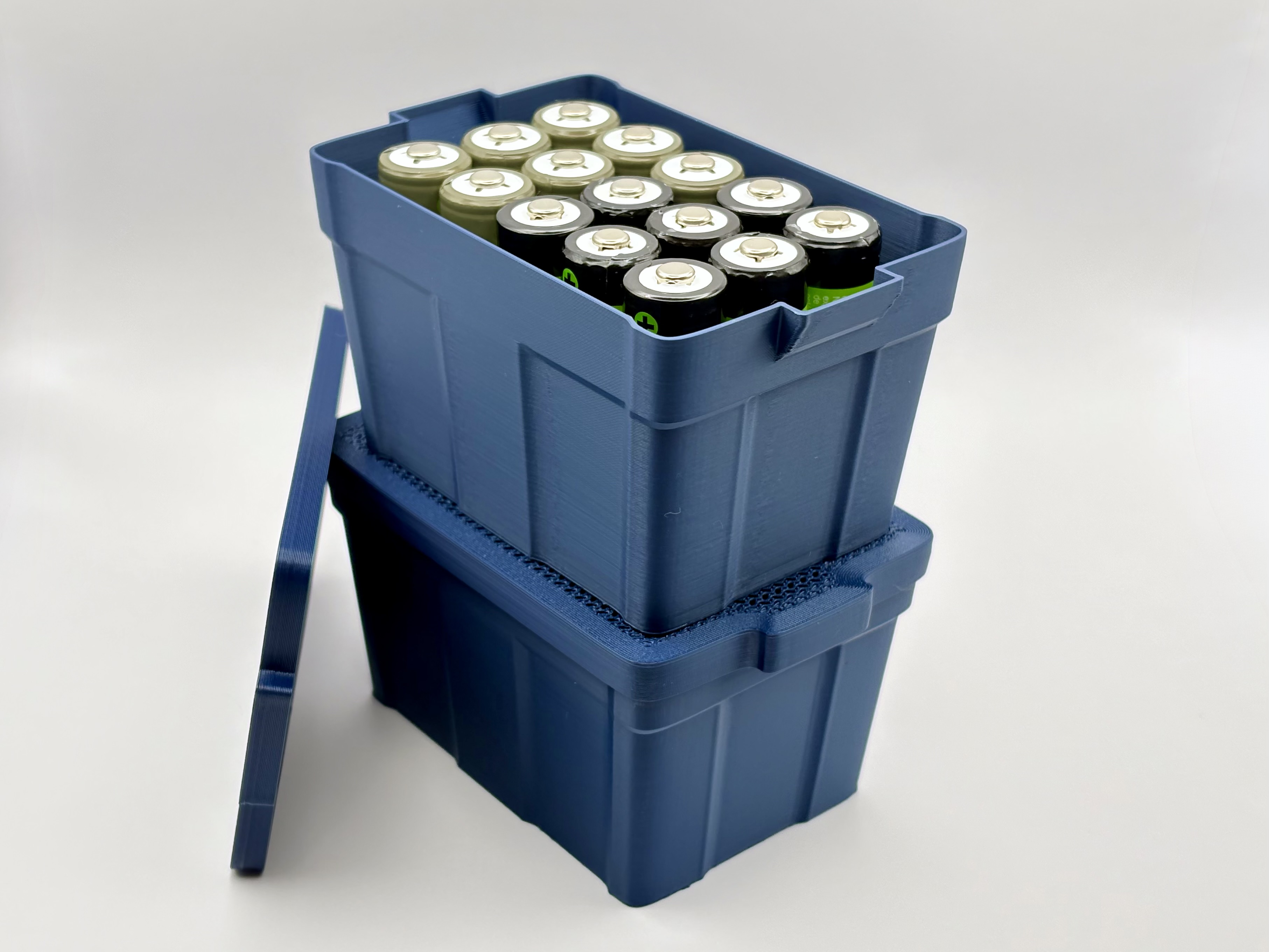 Miniatura 6 do modelo 3D UPDATED Miniature Rubbermaid Storage Bin with Stackable Lid - Thicker Walls - Durable