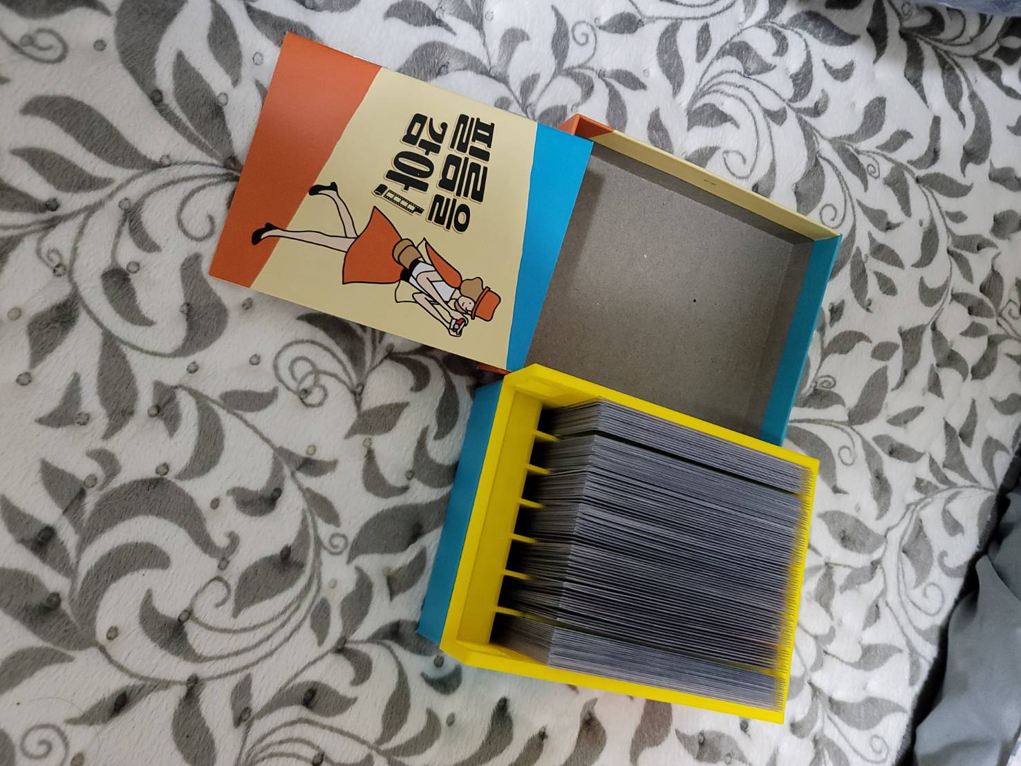Wind the Film! box organizer
