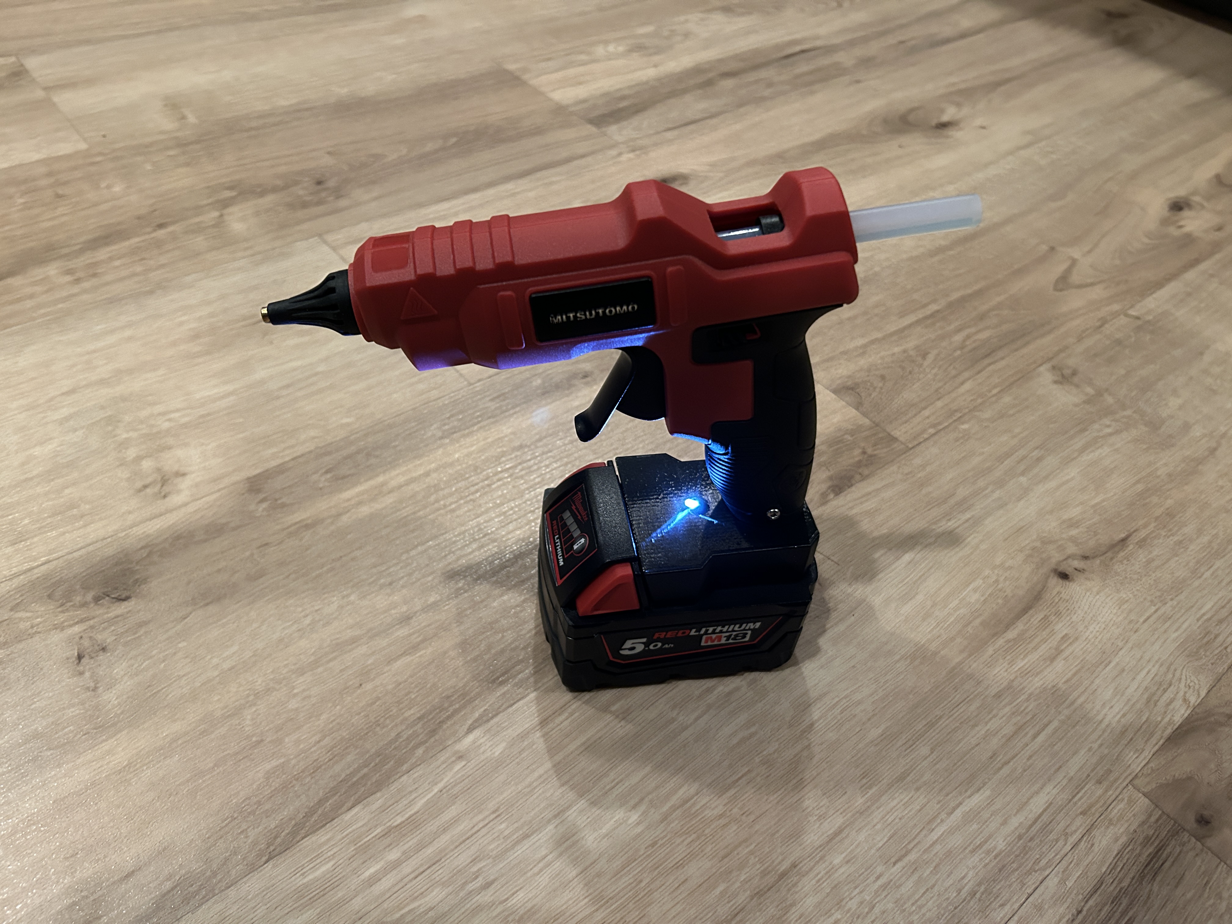 Milwaukee M18 Glue Gun conversion Mitsutomo