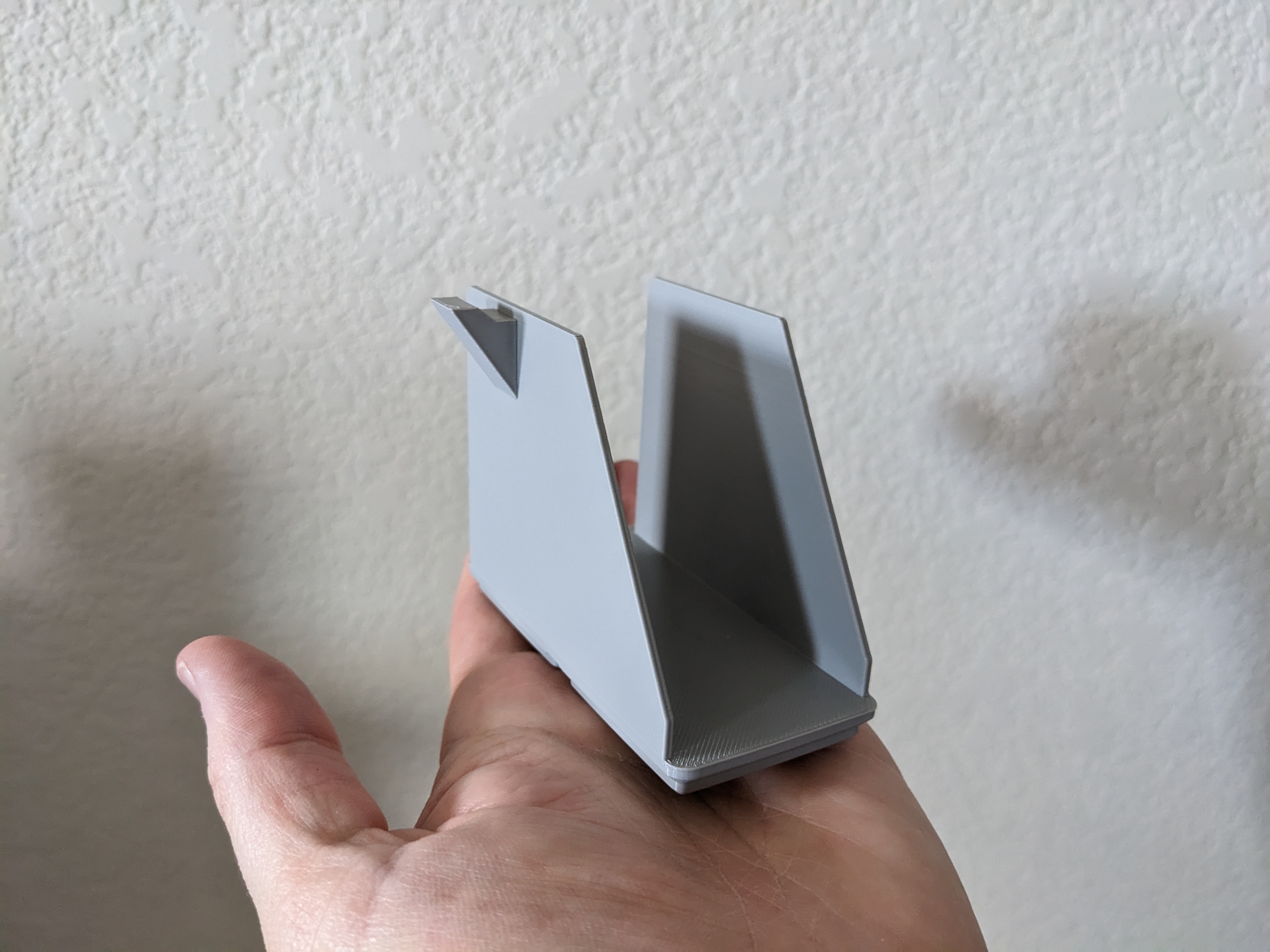 Deskfinity Remix - Gridfinity Wallet Holder with Key Hook