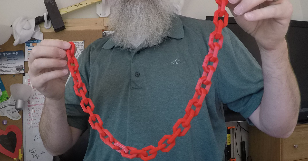 Chain Generator with Text by iqless Download free STL model