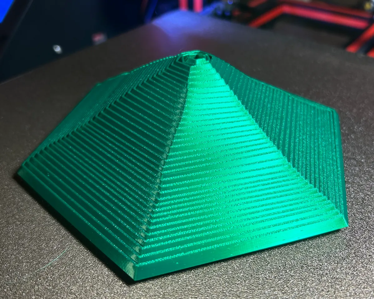 STL file FOIL QUILL Stand 🖊️・3D printable design to download・Cults