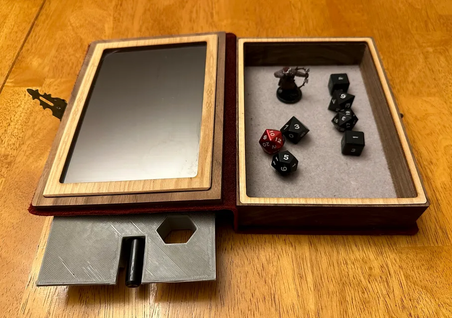 STL file Dice & Mini Storage Box / Organiser - Dungeons & Dragons