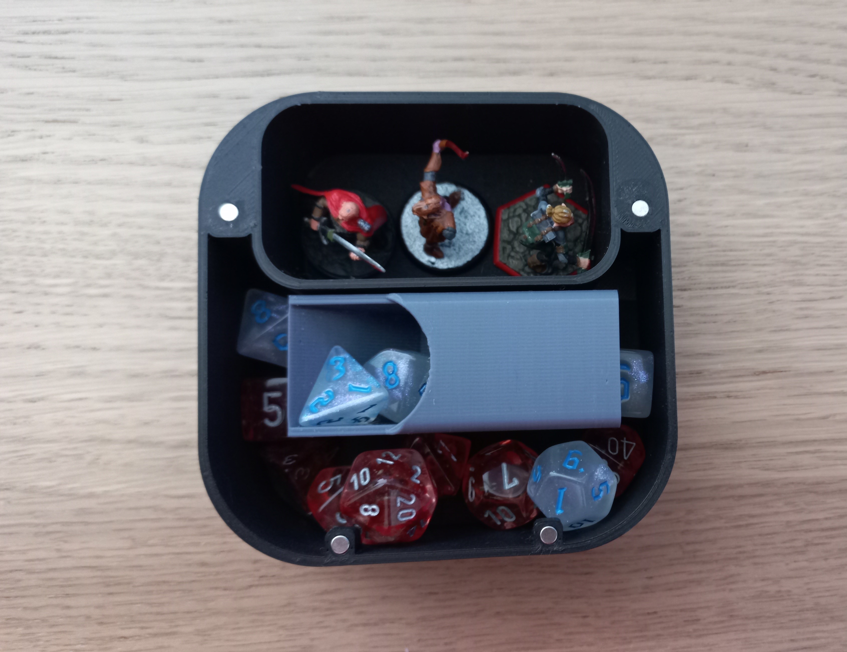 Miniatura 2 do modelo 3D Dice Storage System