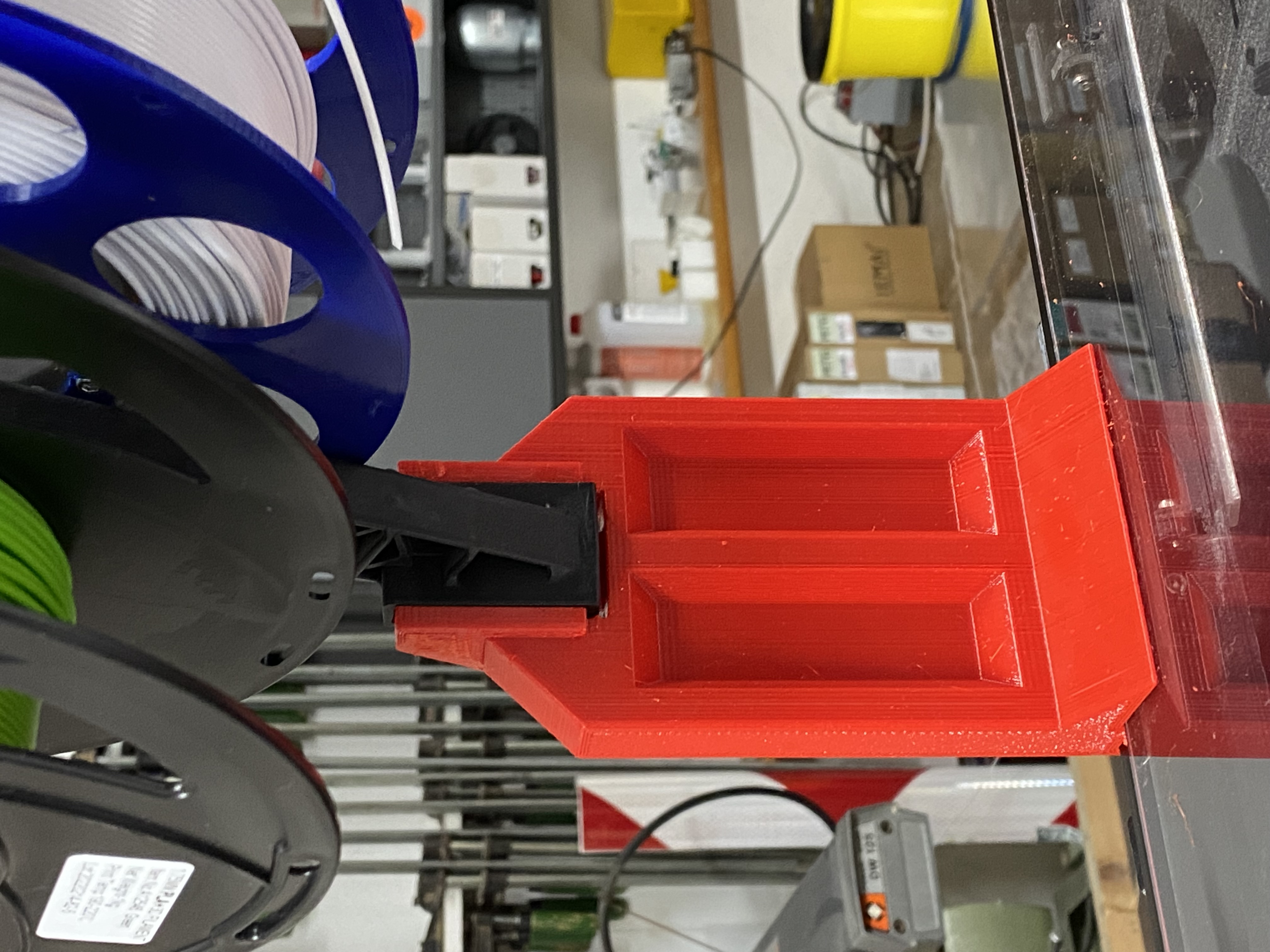 Filamentspoolholder on Voron 2.4 using Prusa org. Holder