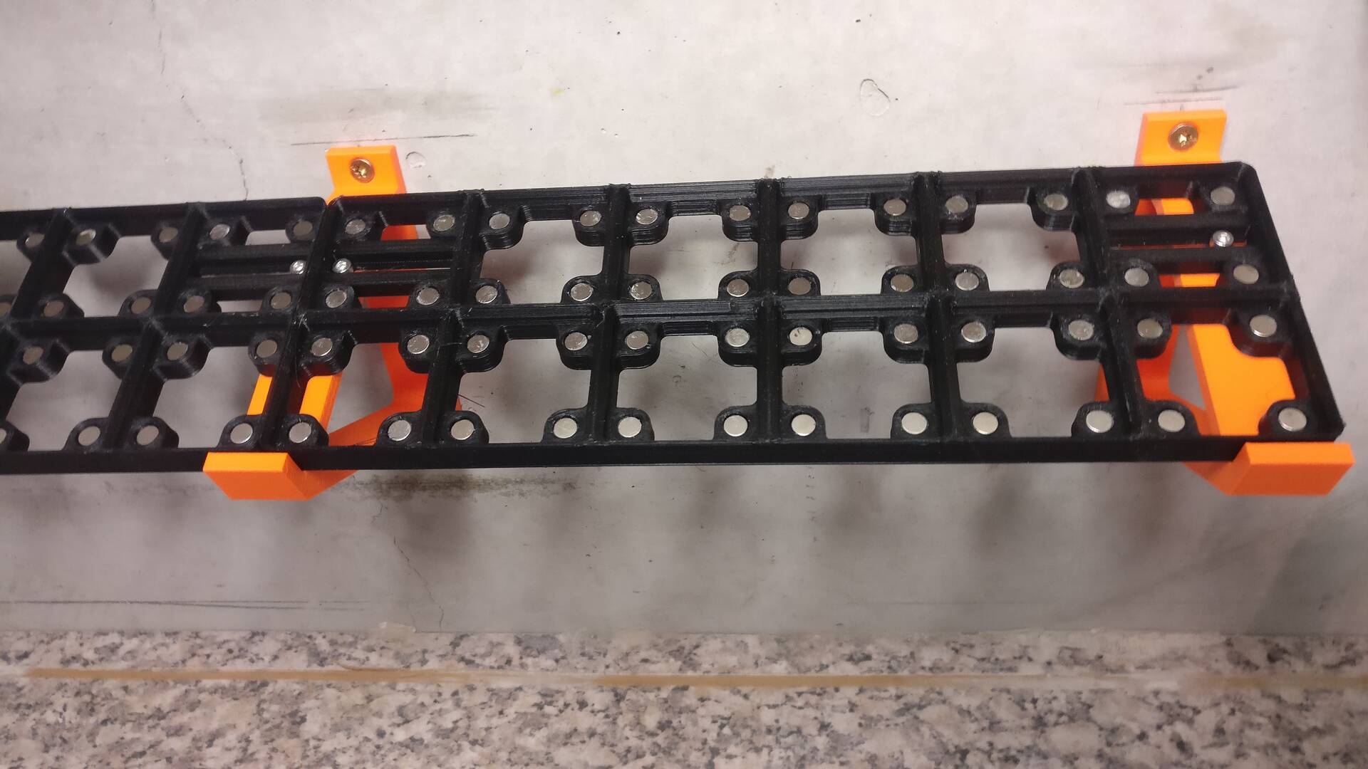 Tilted wall mount for Gridfinity base by AMacG Download free STL