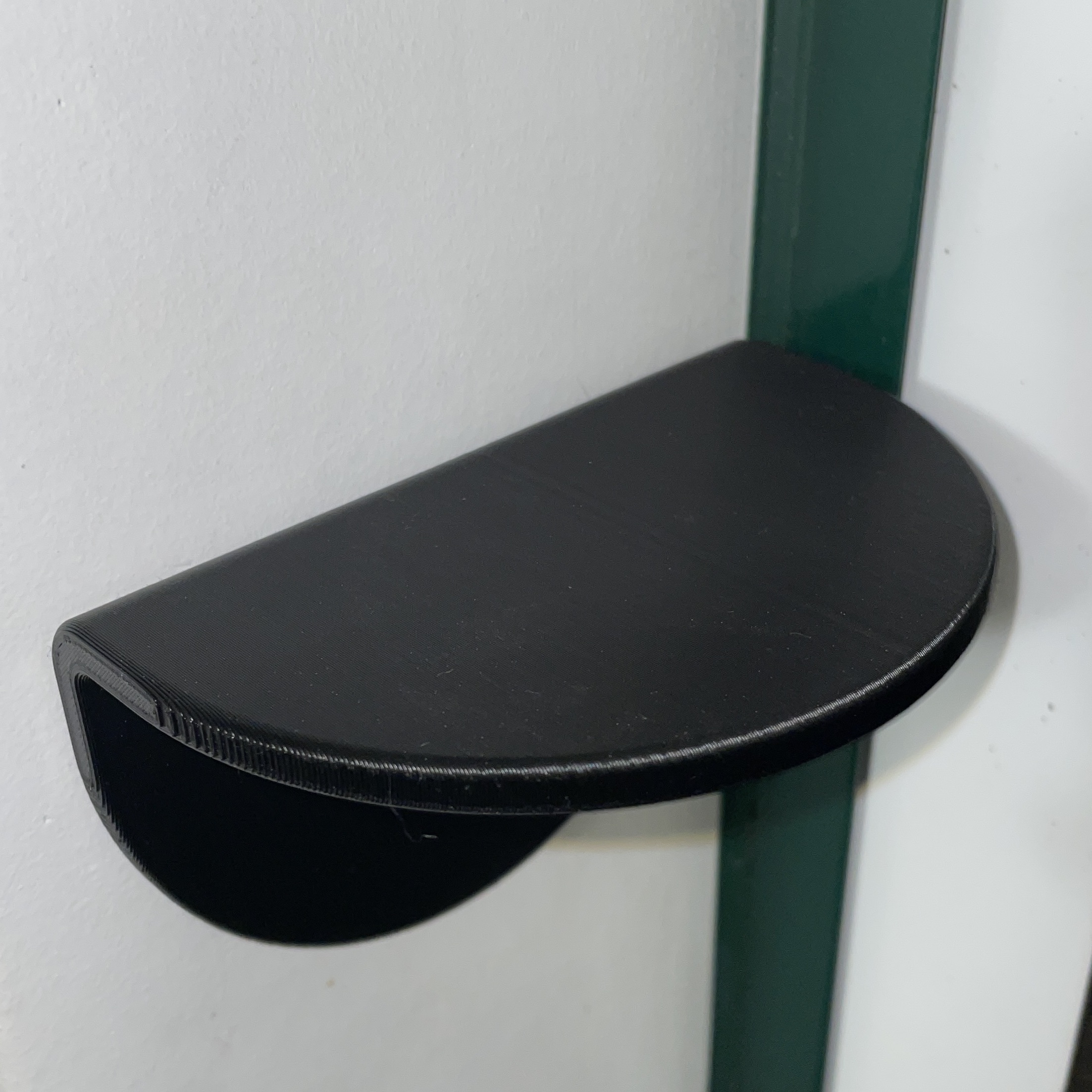 Silly Round Mini Shelf Command Strips by Ana Download free STL