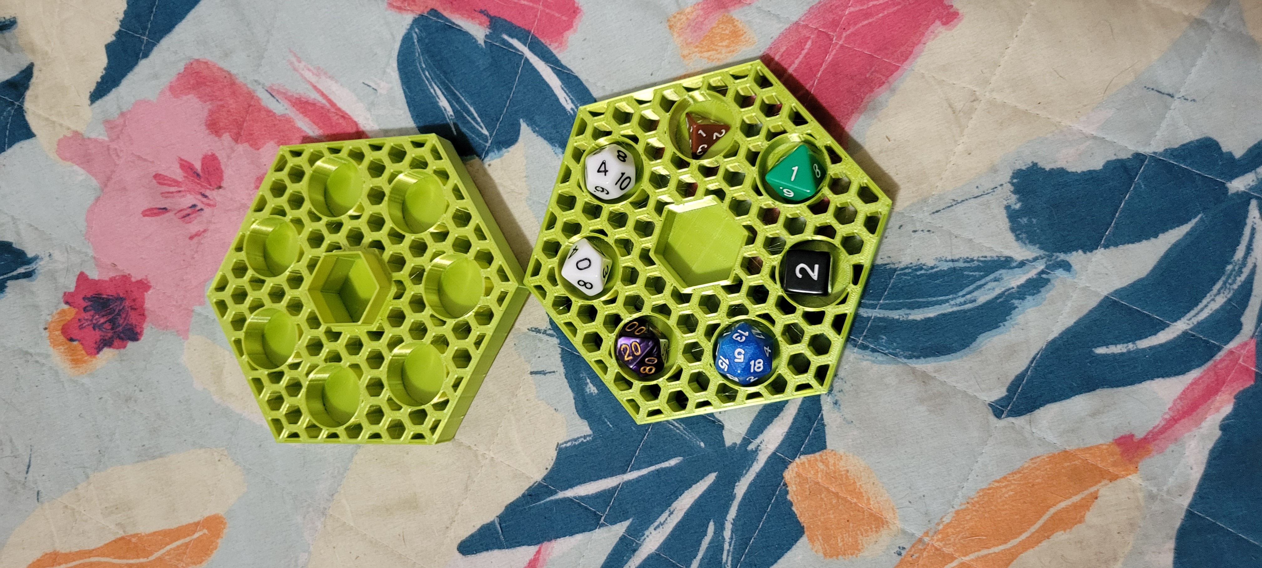 Simple Hex Dice Box