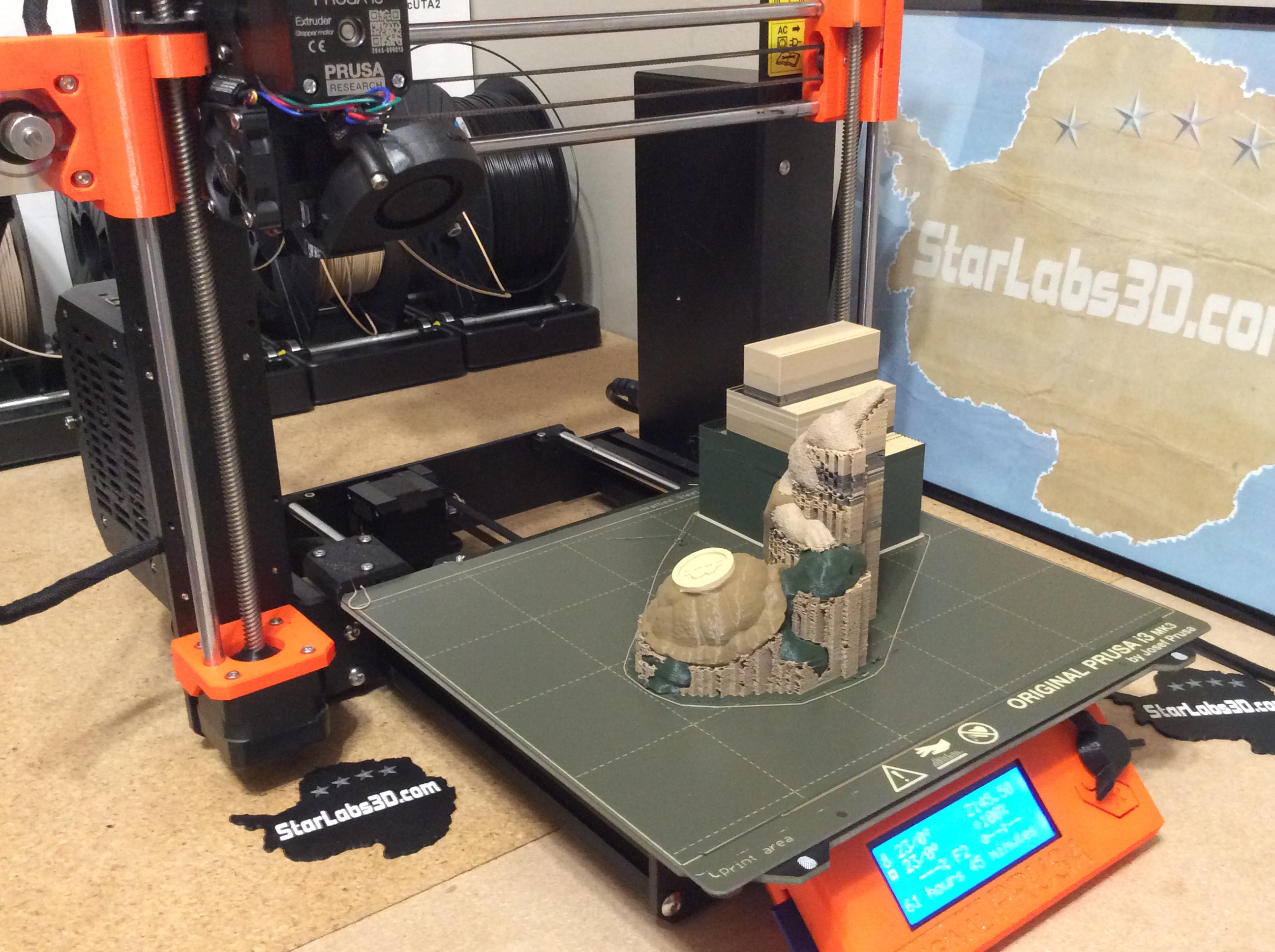 Miniatura 6 do modelo 3D Tortoise Bitcoin vs Hare Dollar