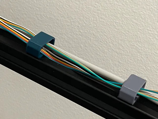 Scalable Cable Organizer