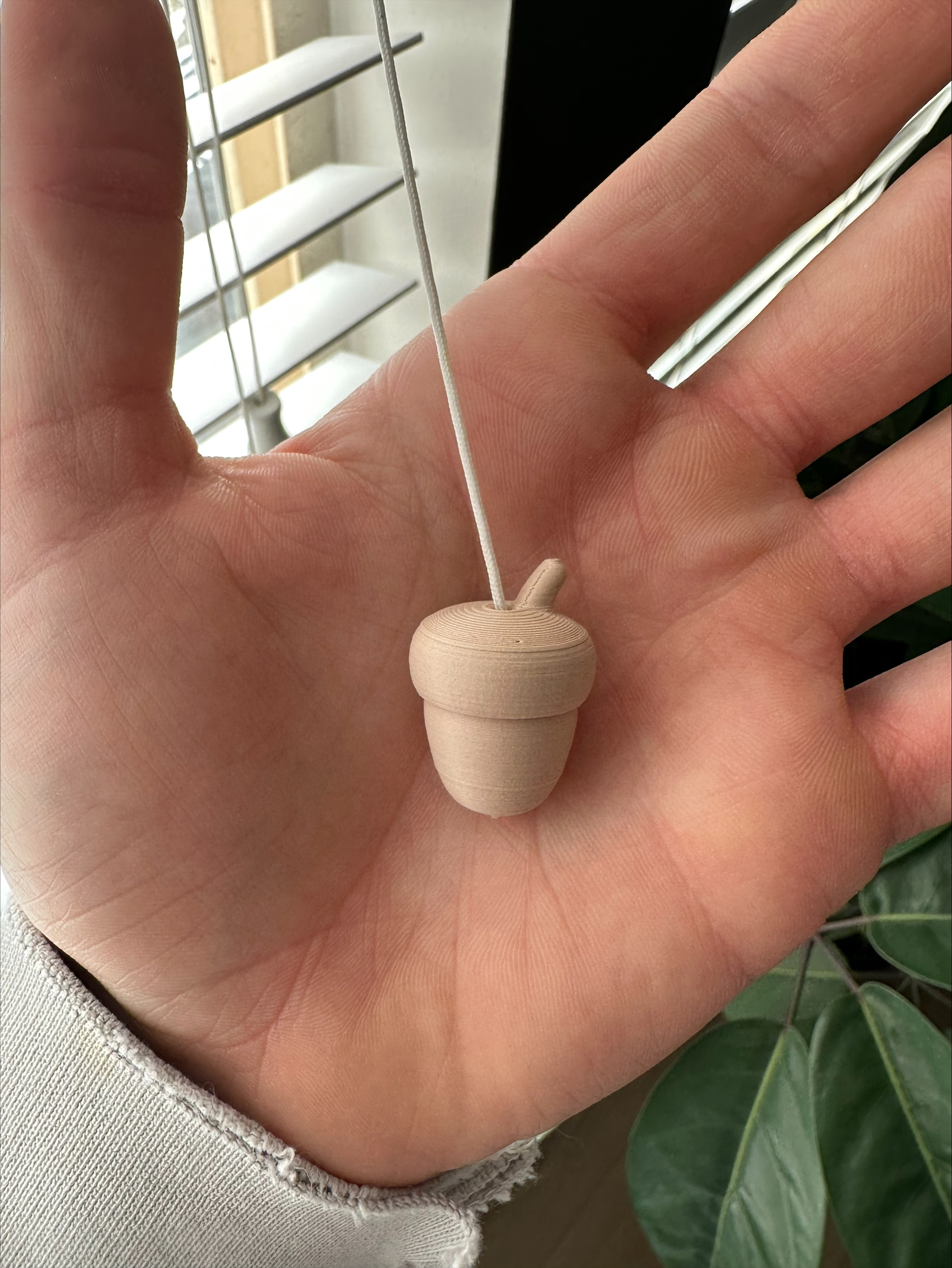 Acorn Blind String Ends, and The Smoothest Threads I've Ever Modeled!
