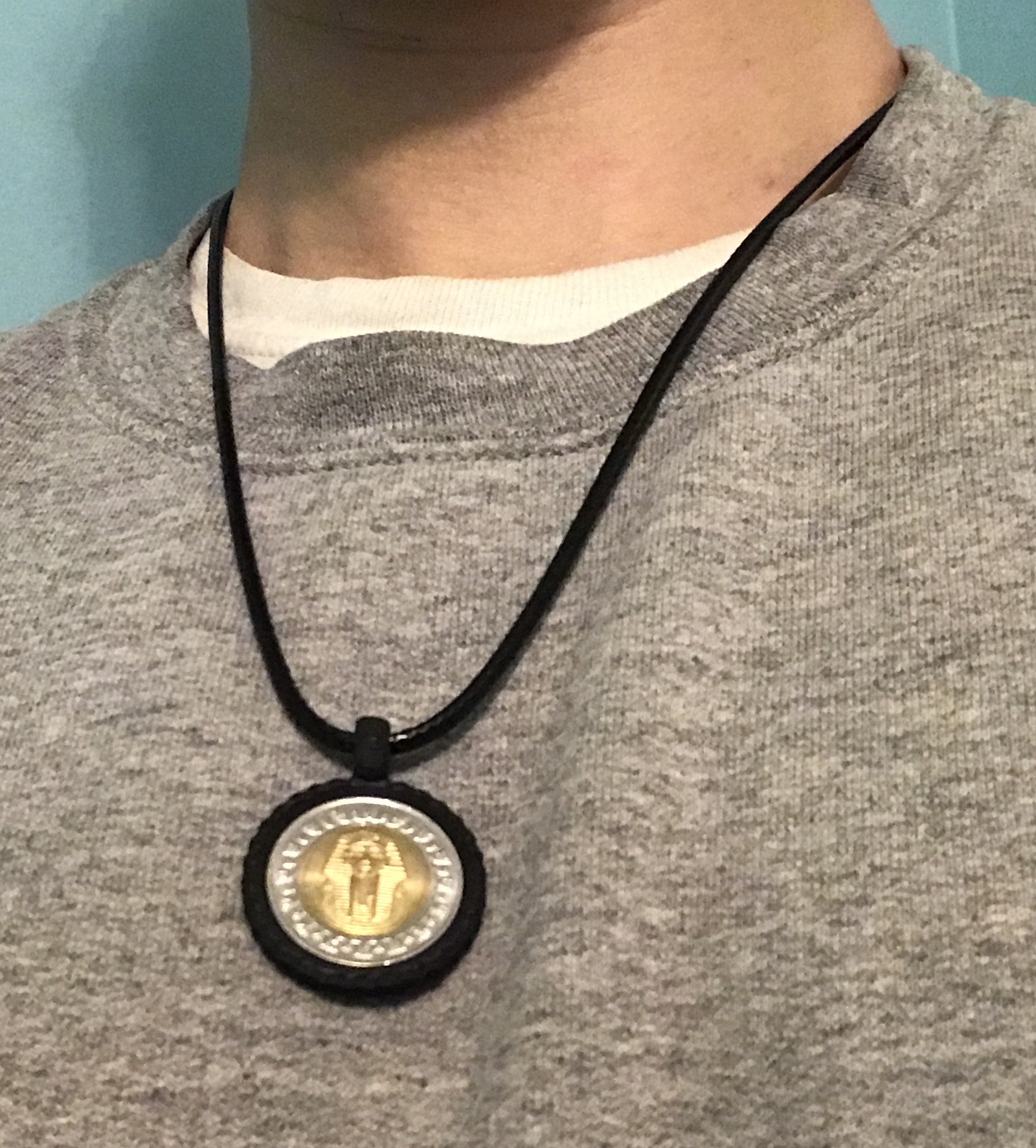 Egyptian 1ℒℰ Coin Pendant Set