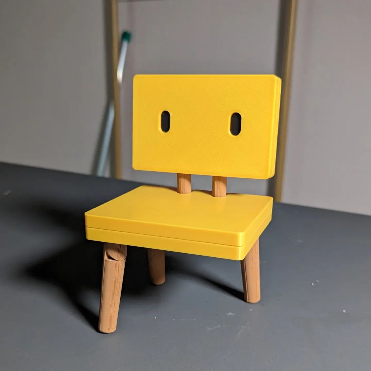Suzume - Sota chair (action figure version) by foxtolfo red | Download