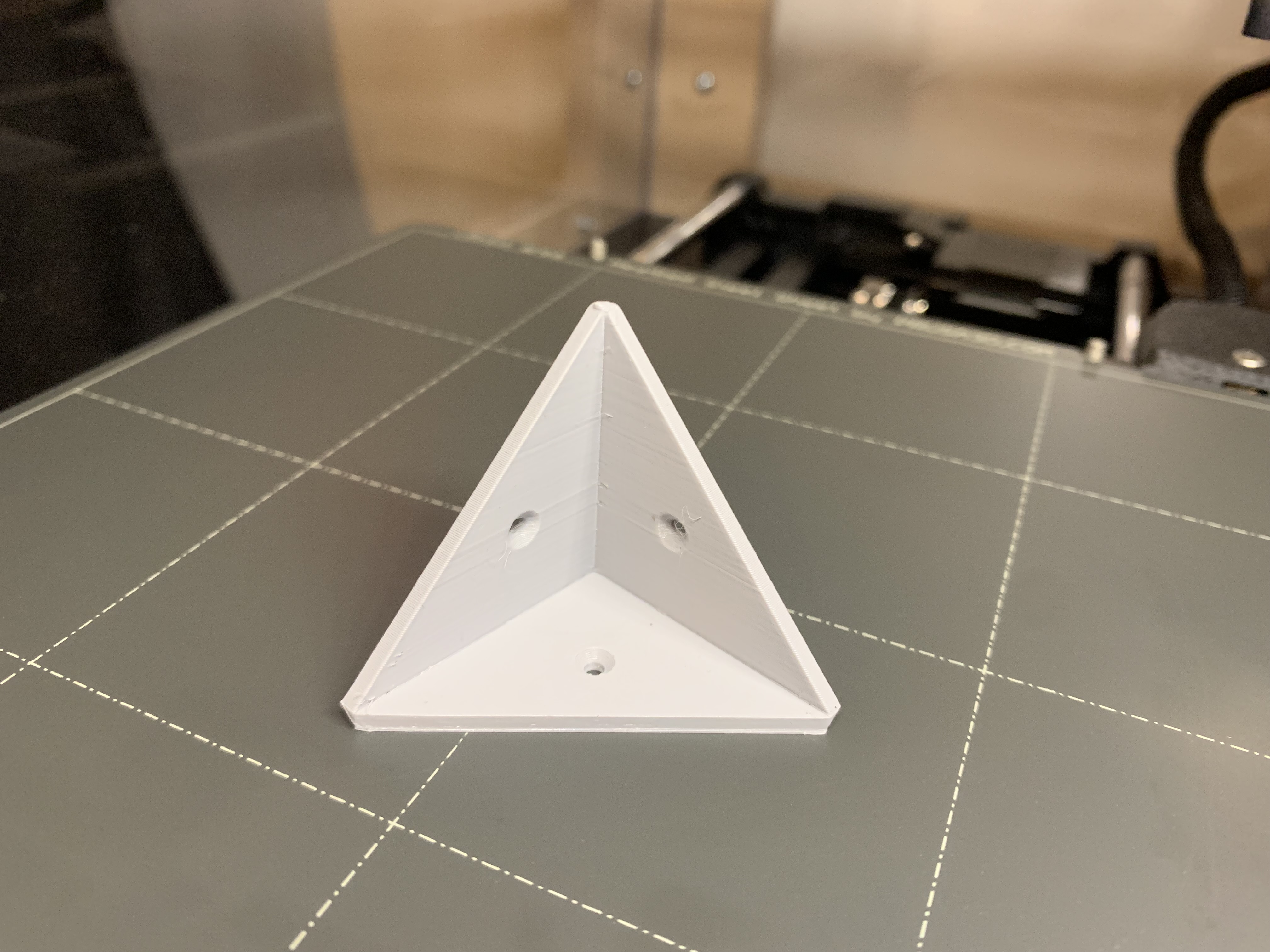 Corner connector