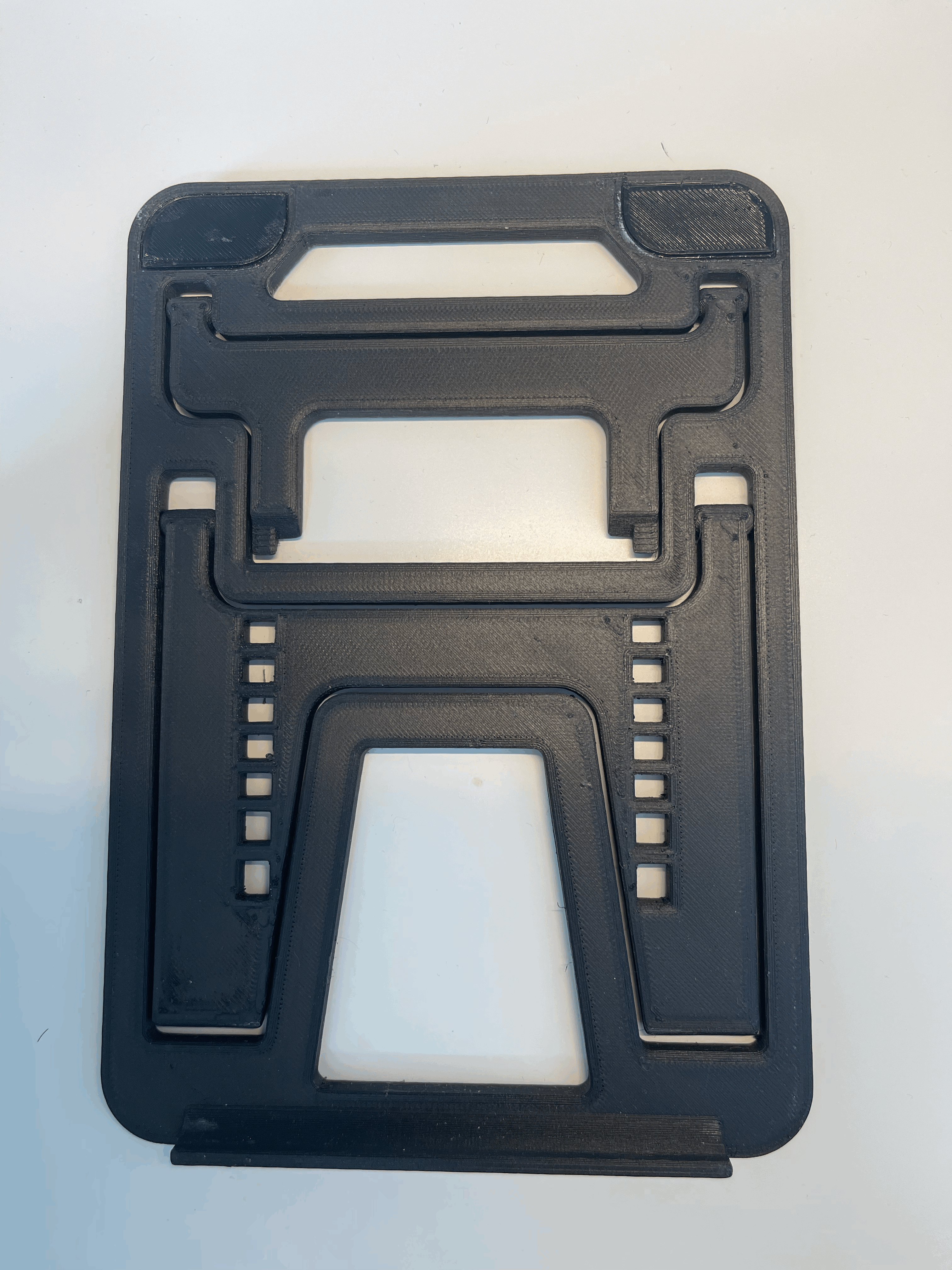 Miniatura 3 do modelo 3D folding laptop stand