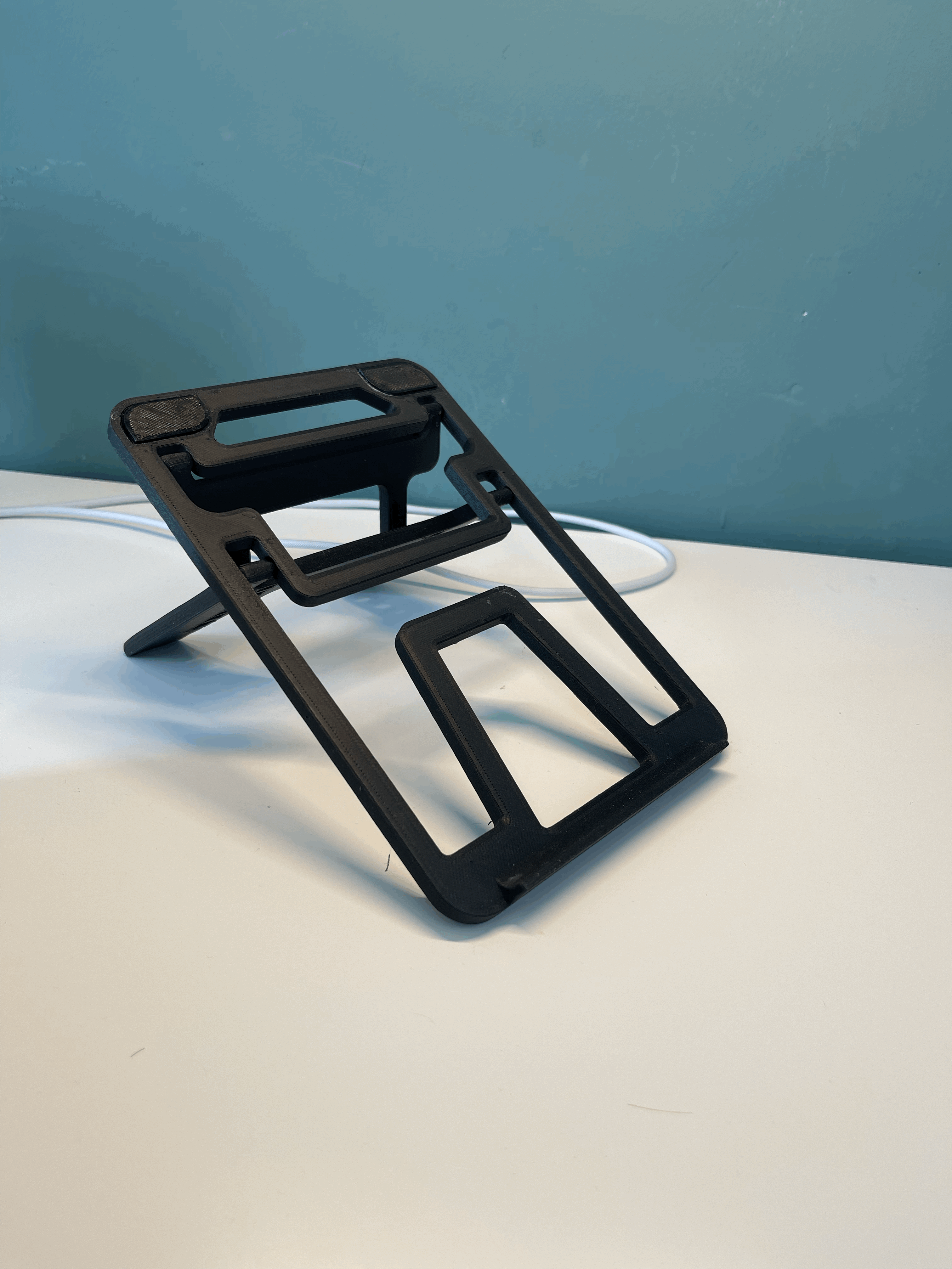 folding laptop stand