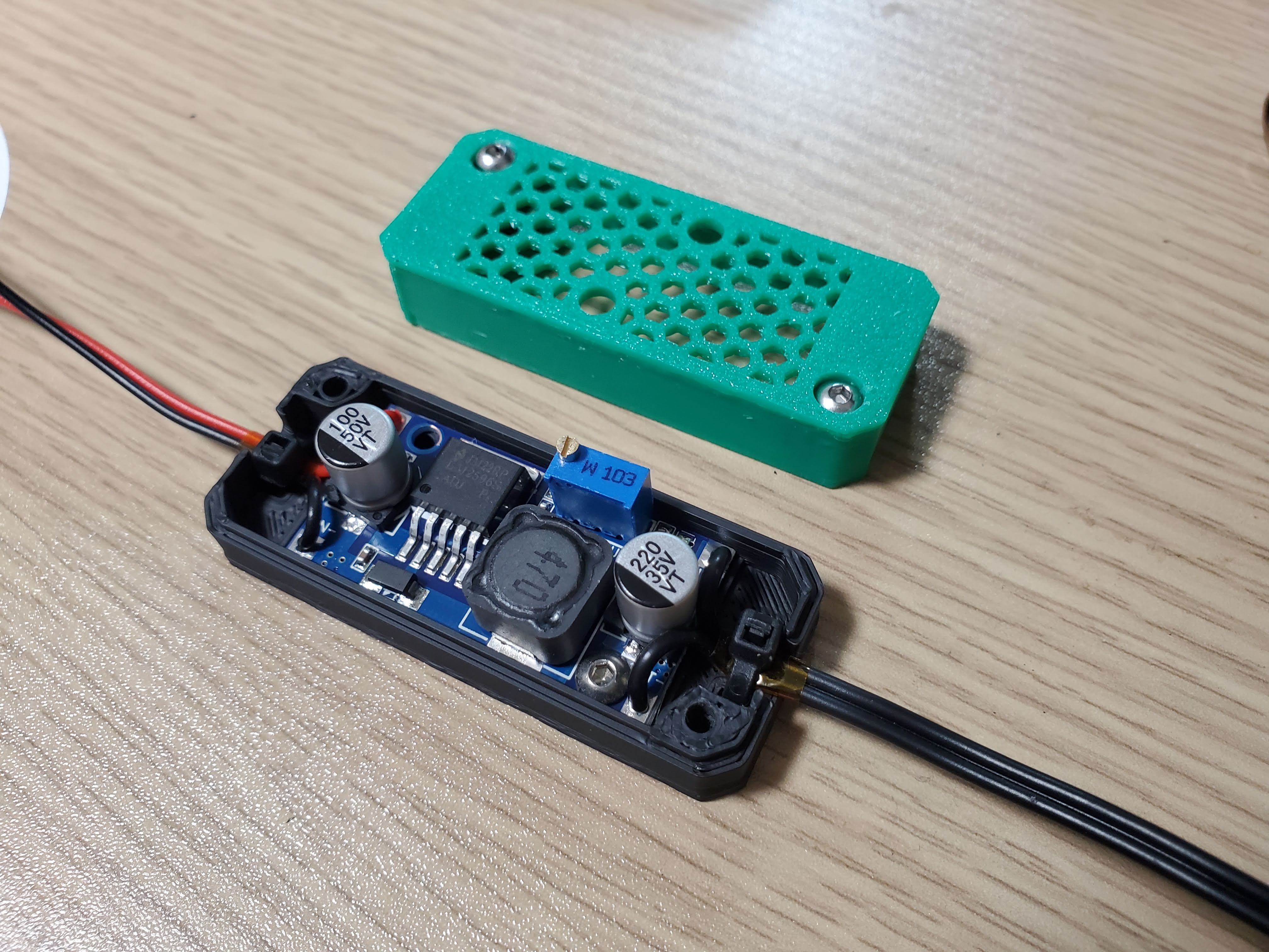 LM2596 and XL4005 buck converter - slimmer 3D model thumbnail