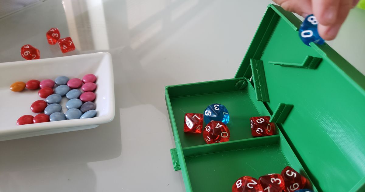 Pocket dice box (sort of dice tower & Catch tray) by Carlos Balarezo