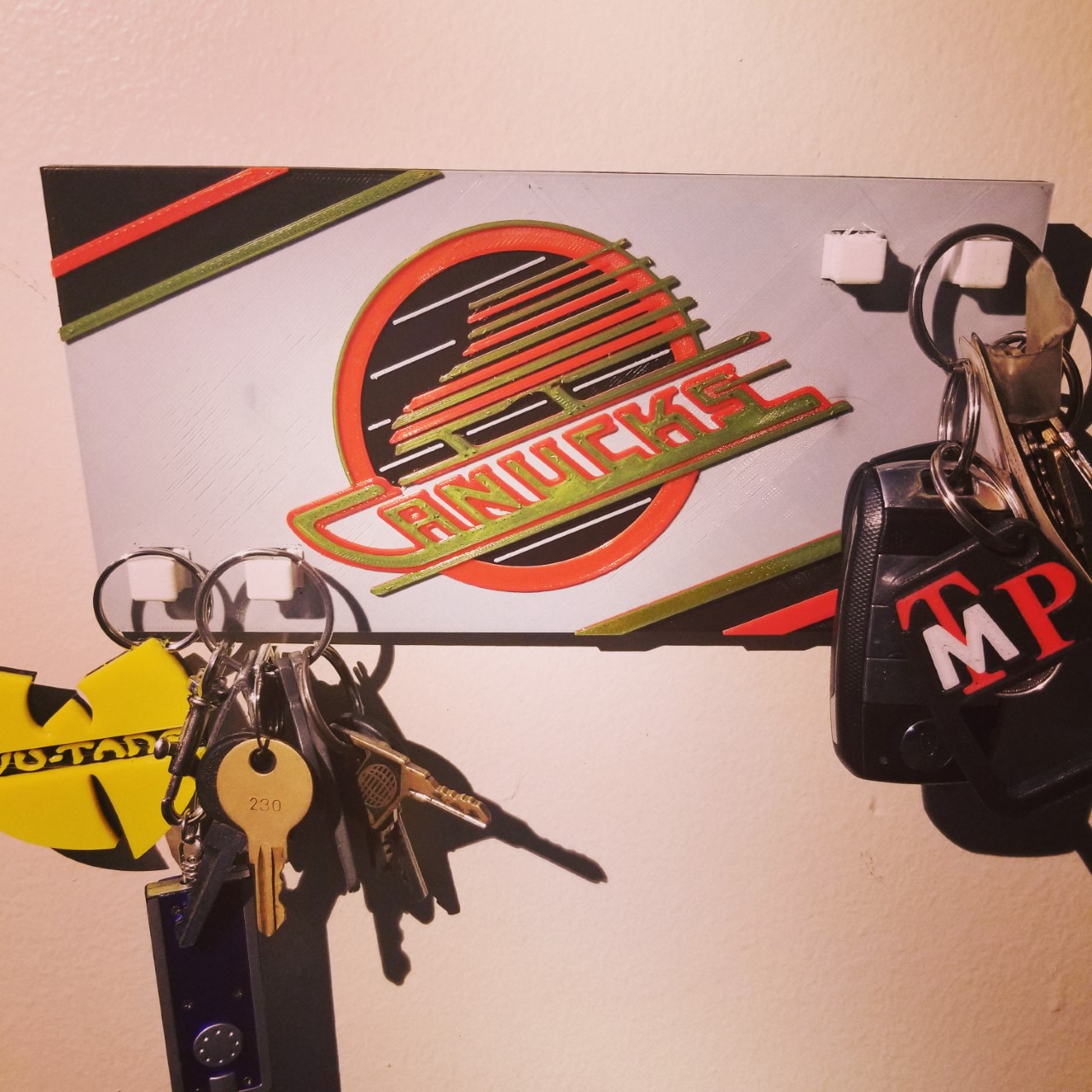 Retro Vancouver Canucks Sign/Key rack