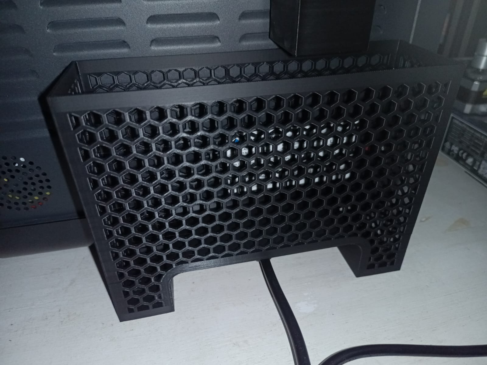 Flashforge AD5X Poop Chute with a honeycomb design. Please read instructions — thumbnail 2