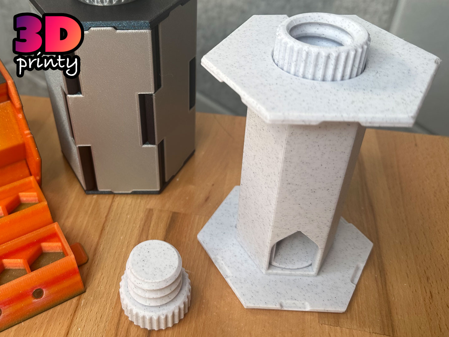 Miniatura 3 do modelo 3D Rollup Dice Box - Tower Core