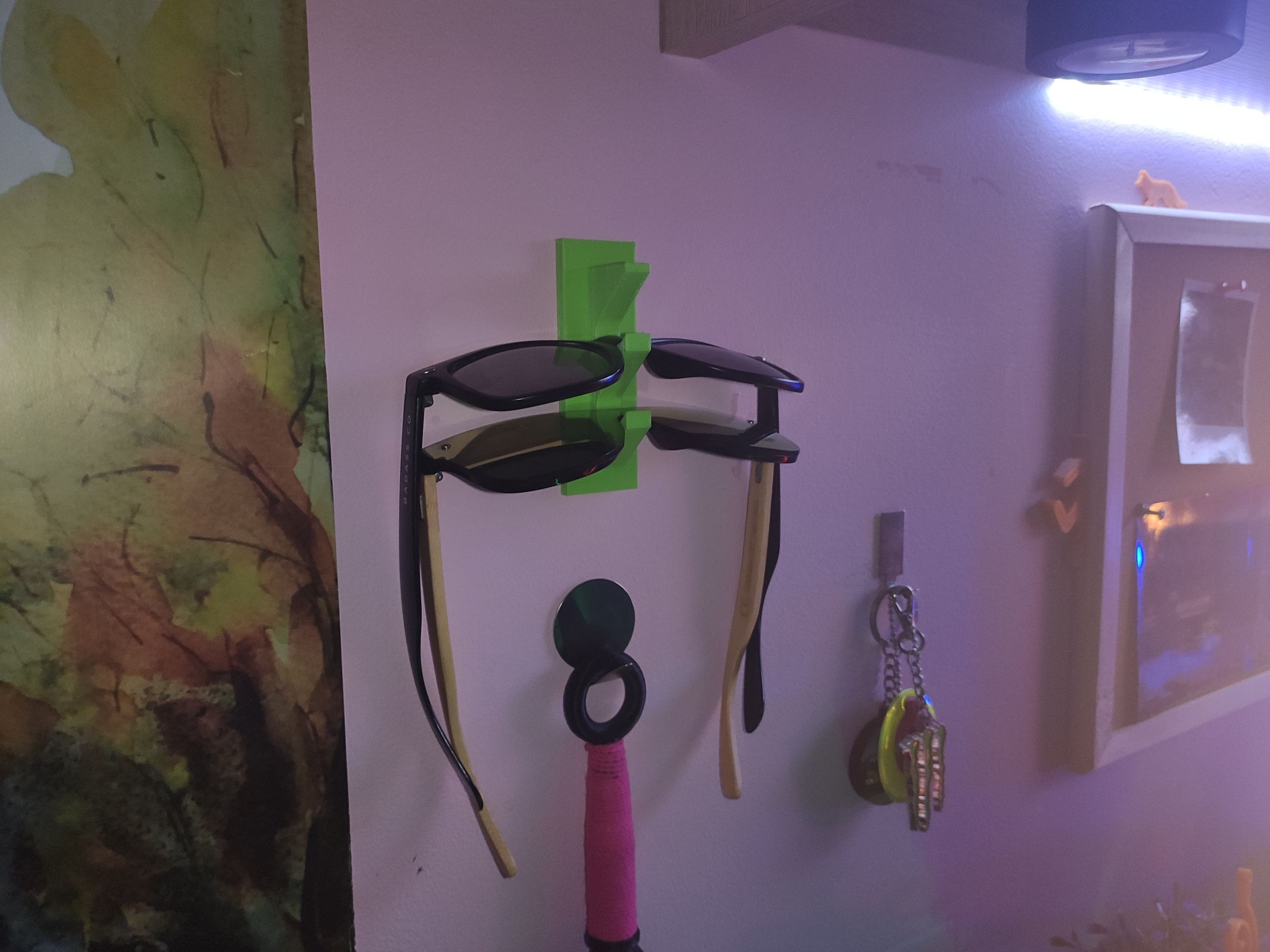Sunglasses holder