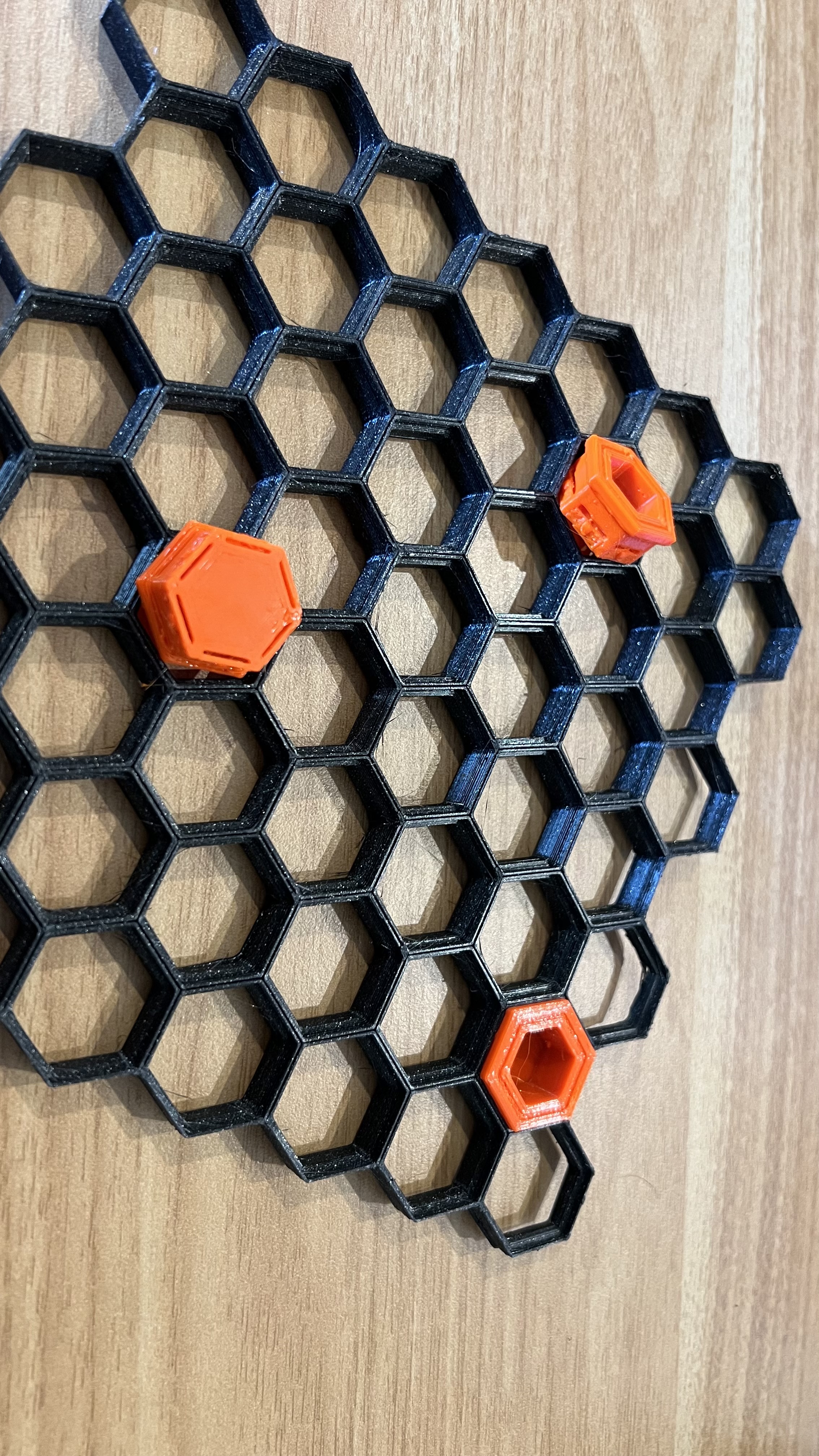 Miniatura 2 do modelo 3D Honeycomb hook insert double tape