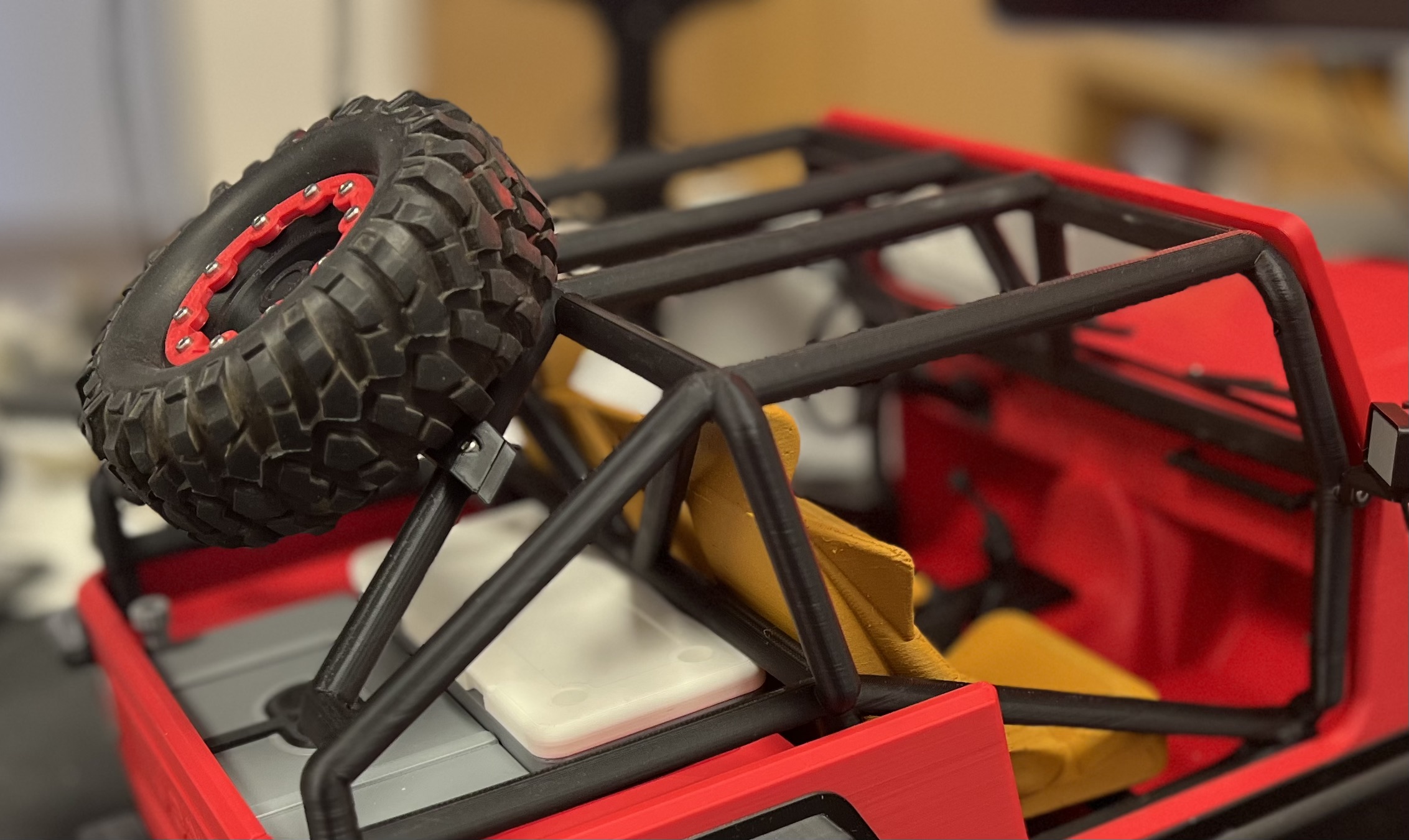 Thumper 1:8 Scale - Sparewheel Holder