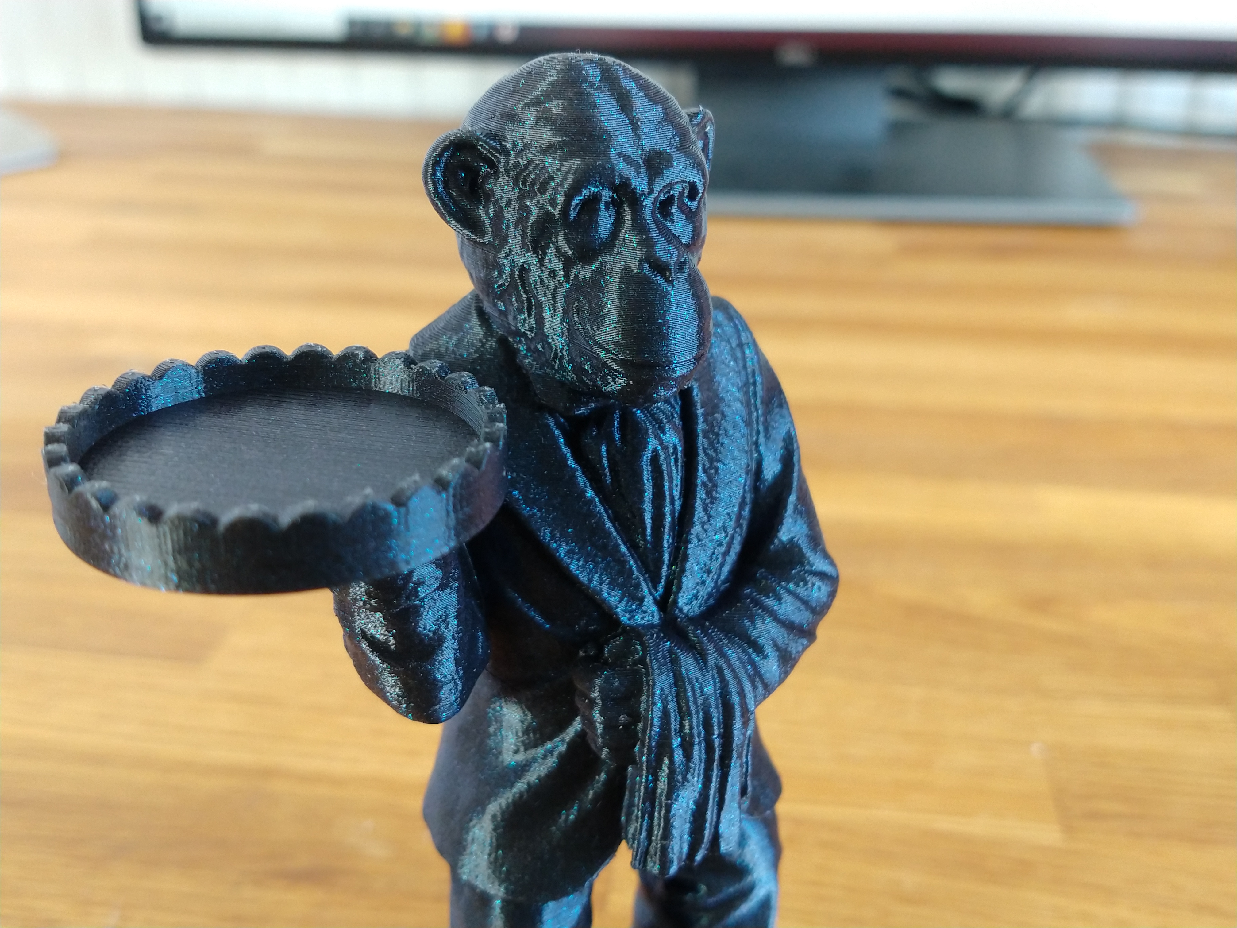 Miniatura 4 do modelo 3D Monkey Ring Butler