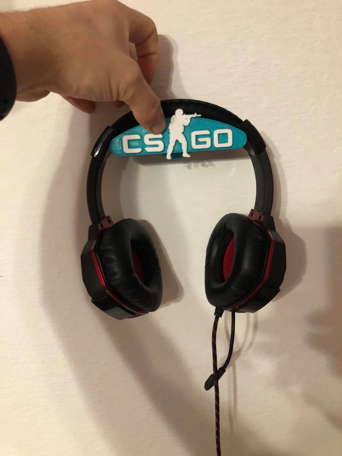 cs:go  headphone holder