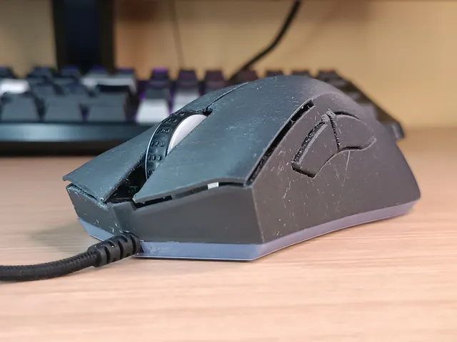 Lightweight mouse case (razer deathadder elite)