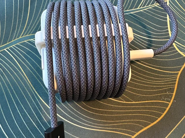 Apple 30W Charger Cable Wrapper/Holder