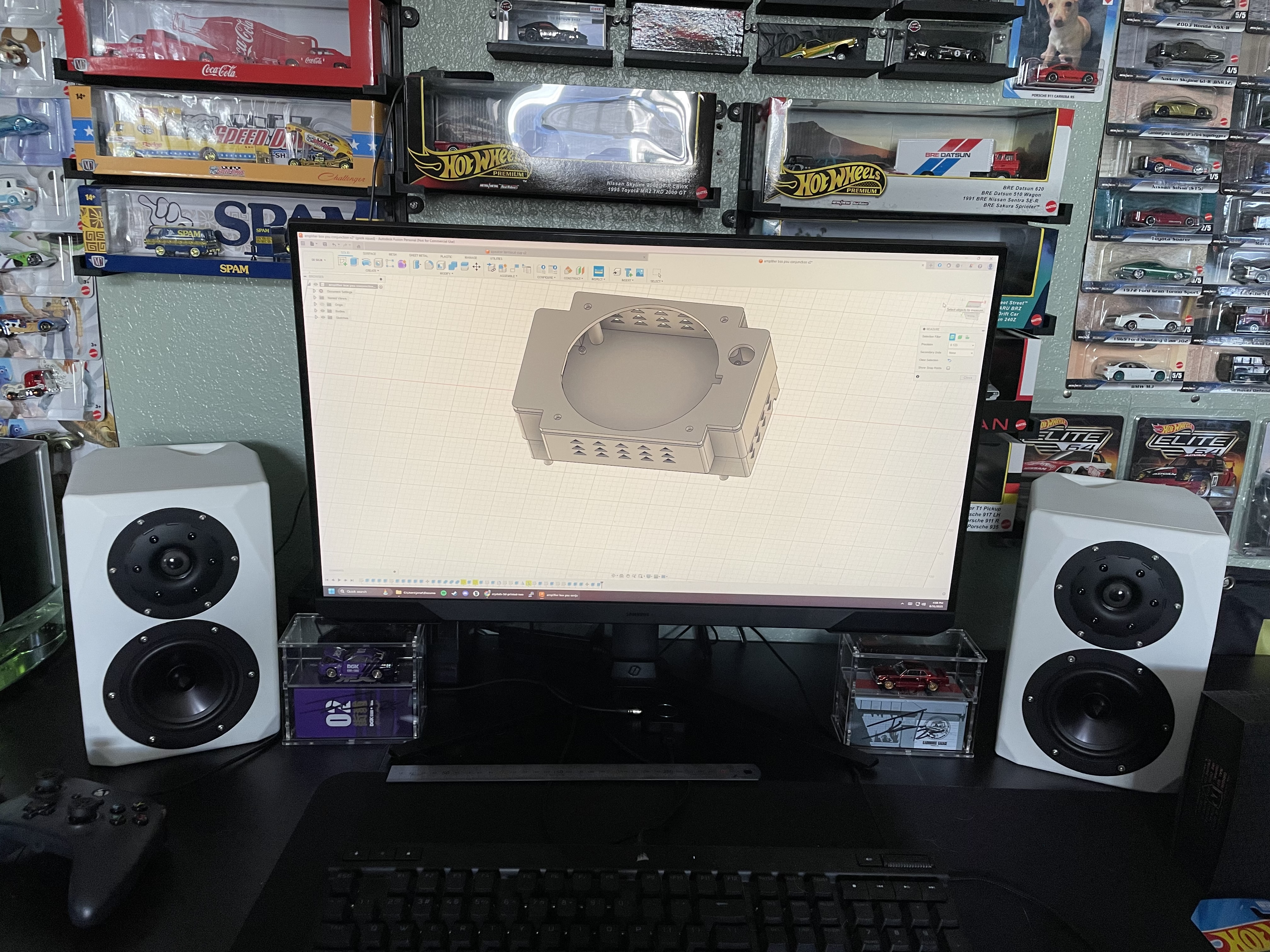 Crystal's 3D Printed two-way Loud Speakers