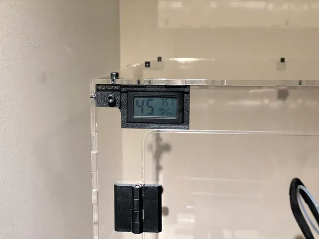 Tukkari TS Enclosure Thermometer/Hygrometer Corner Brackets