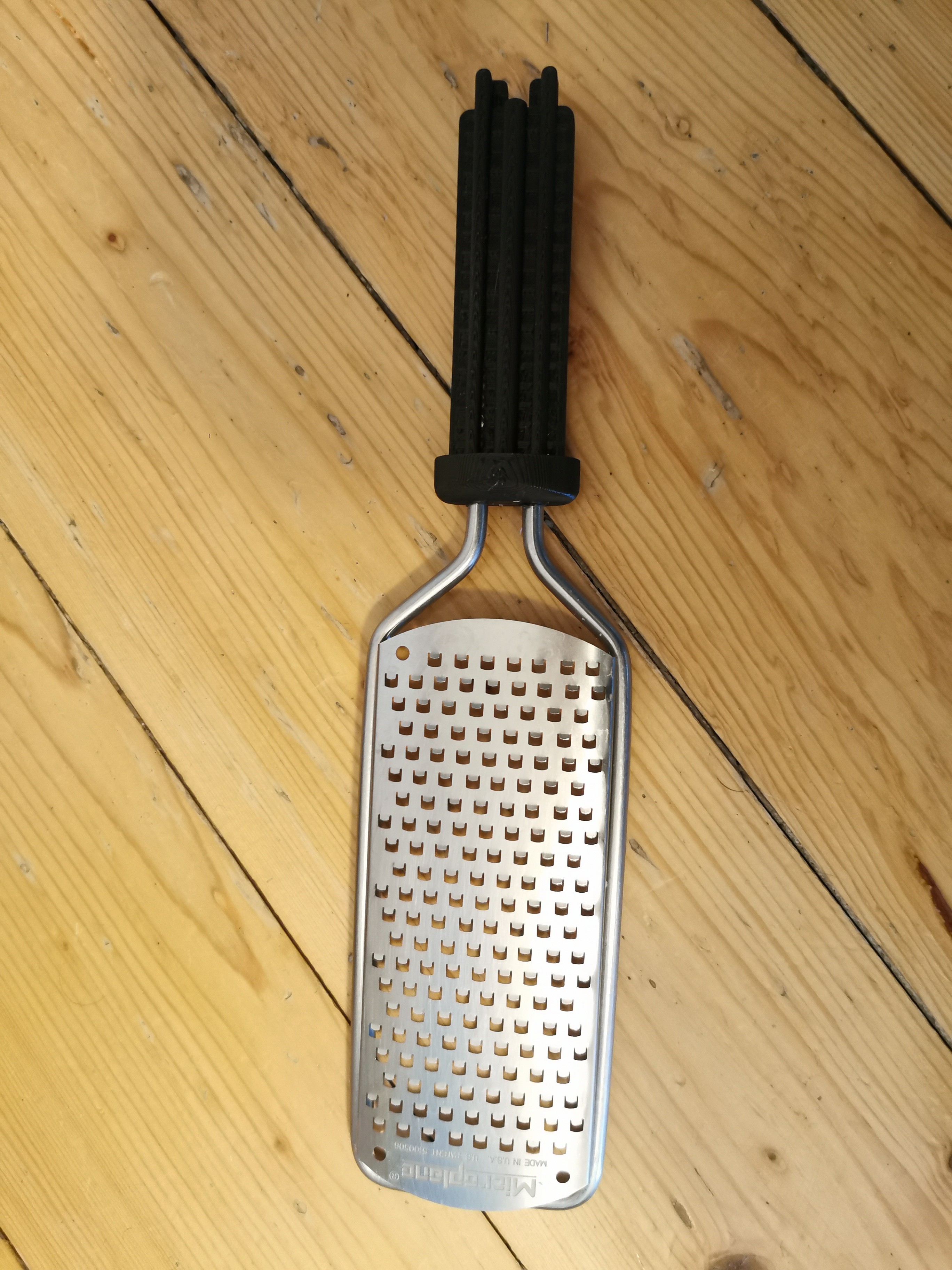 Microplane cheese grinder replacement handle insert by Valen Download