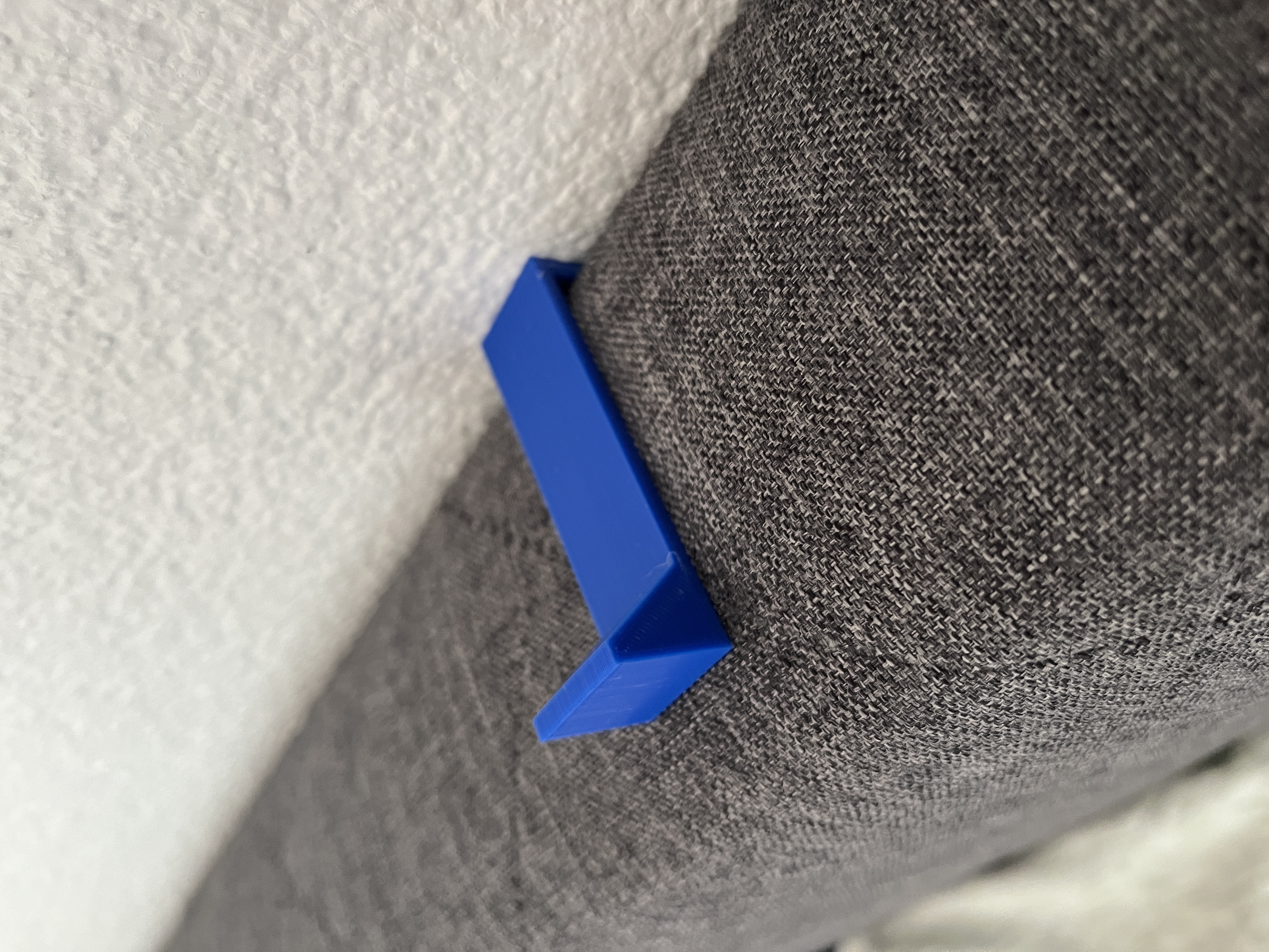 Miniatura 2 do modelo 3D Simple notebook/tablet bed stand