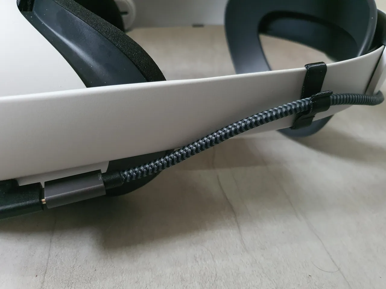 Oculus Quest 2 Cableclip Elite Strap by Mucho | Download free STL