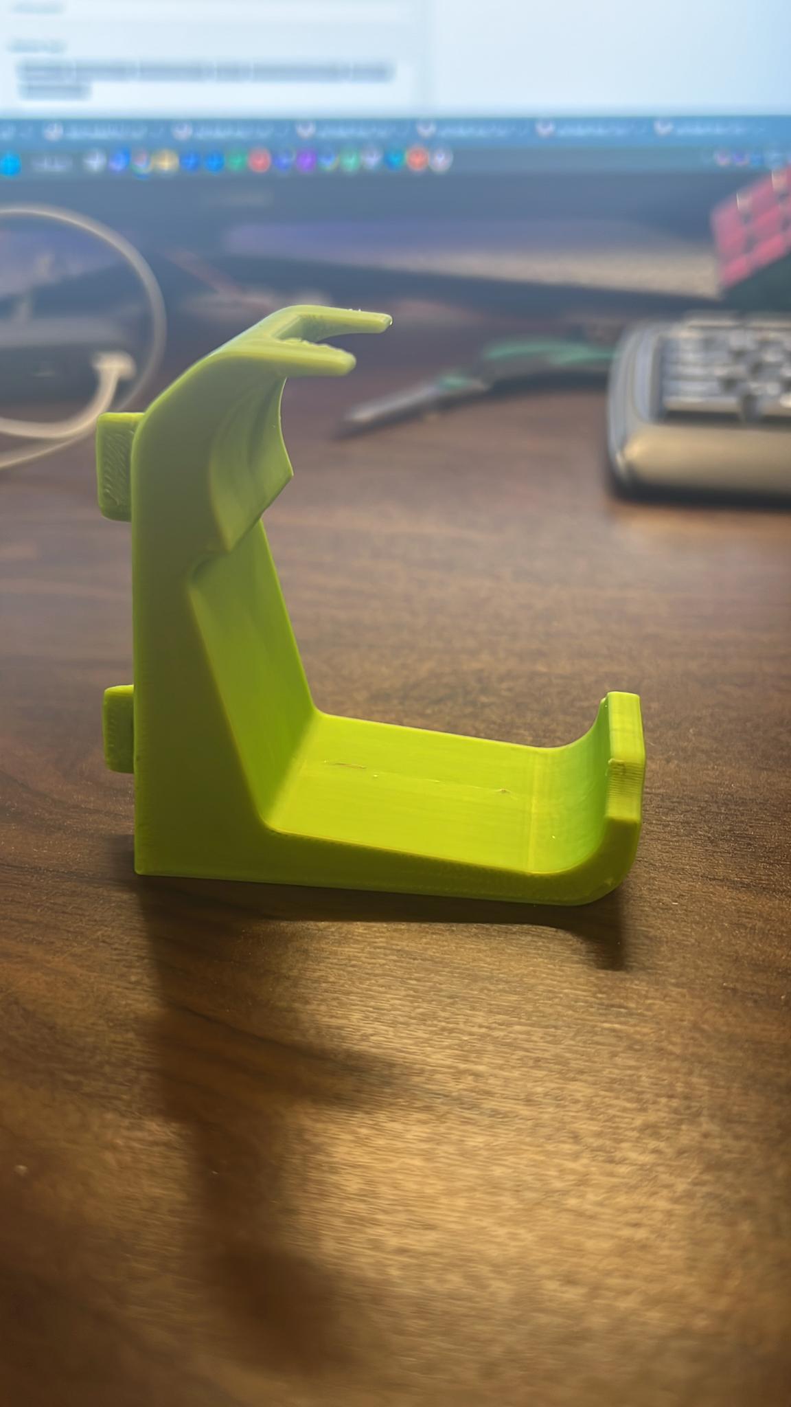 Skadis Controller Holder PS5 Scuf Von Svensterr Kostenloses STL skadis-controller-holder-ps5-scuf-von-svensterr-kostenloses-stl