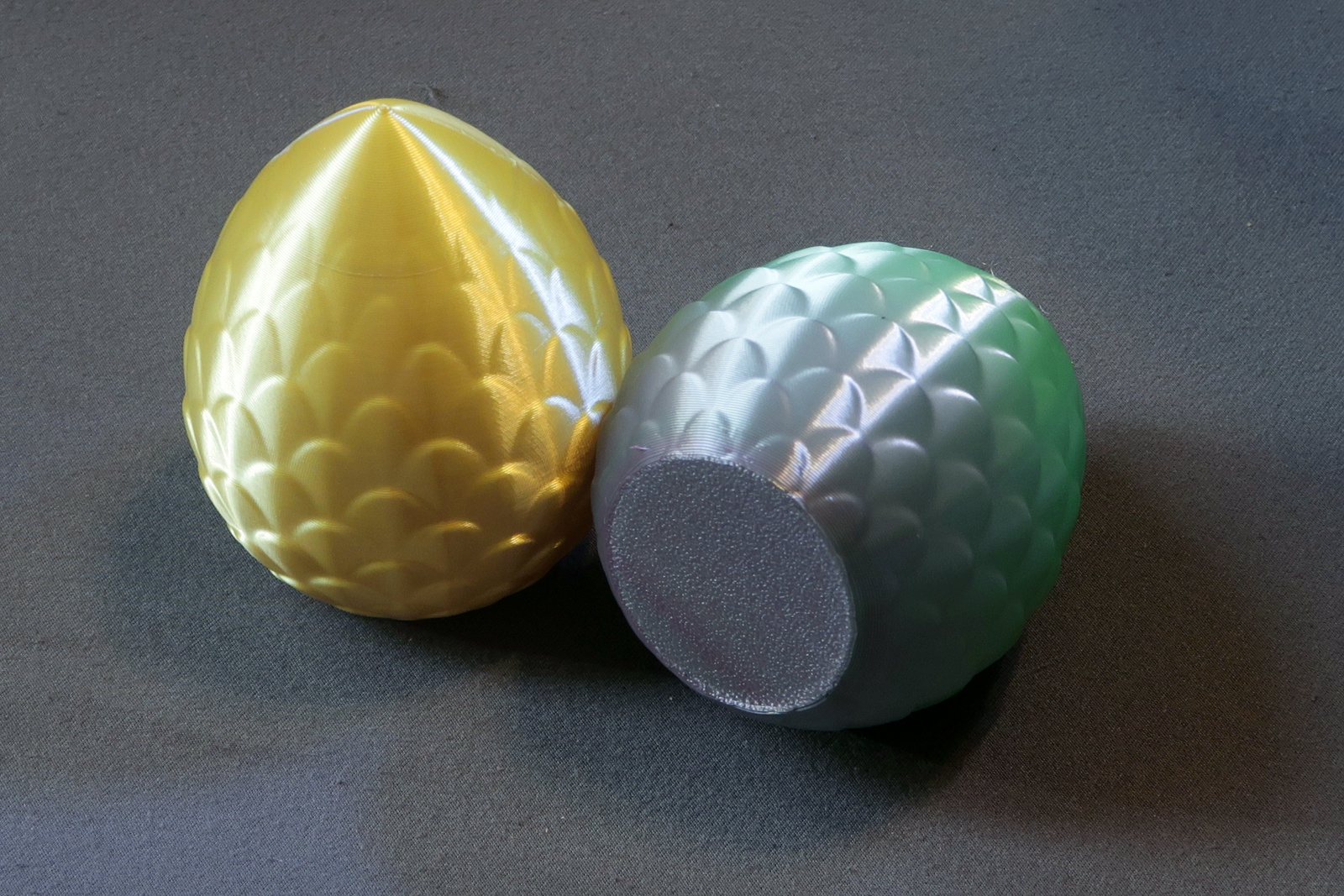 Crackable surprise dragon egg by Martin | Download free STL model ...