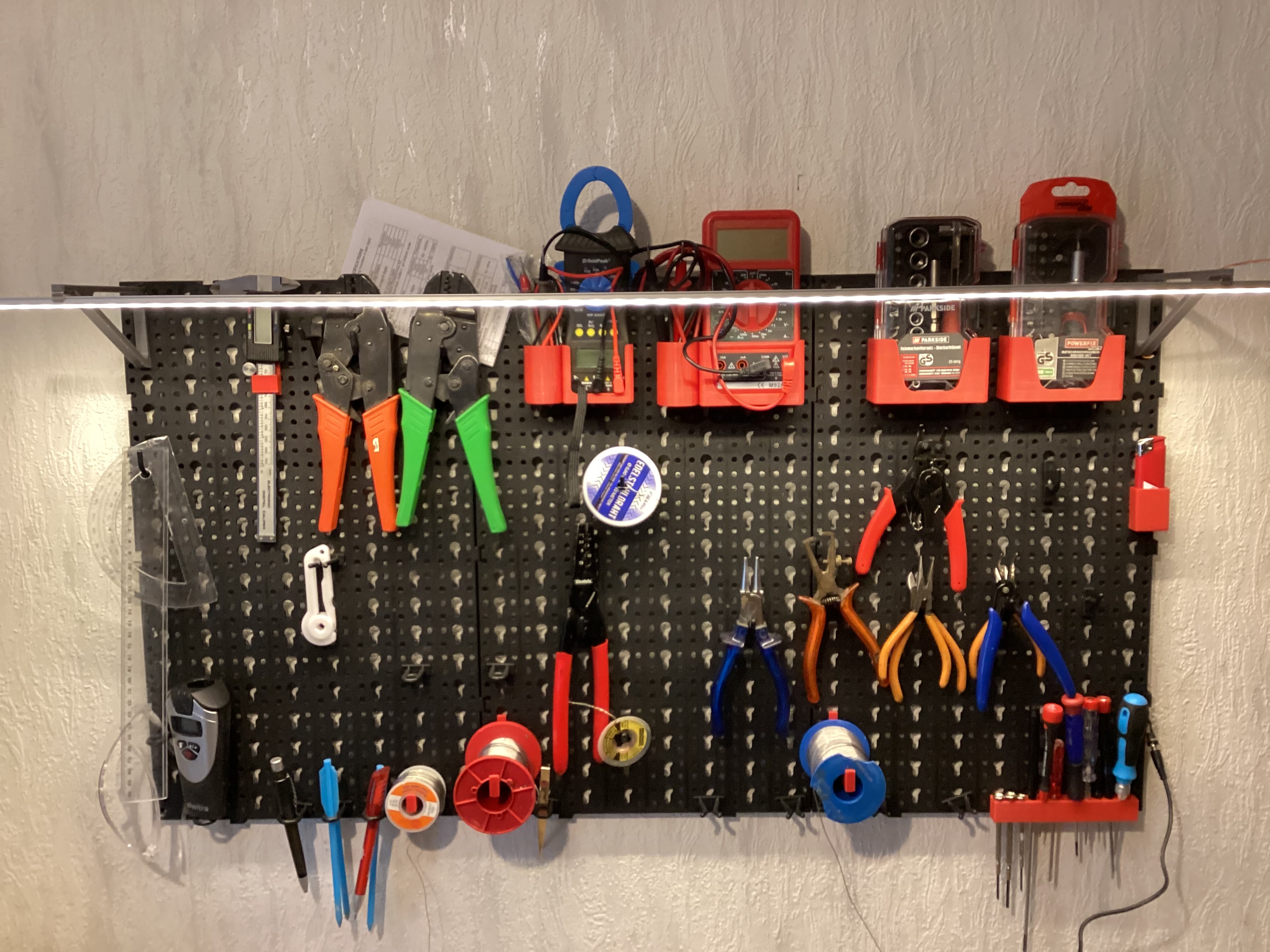 Parkside pegboard lamp and stuff / Parkside Lochwand Lampe und Zubehör