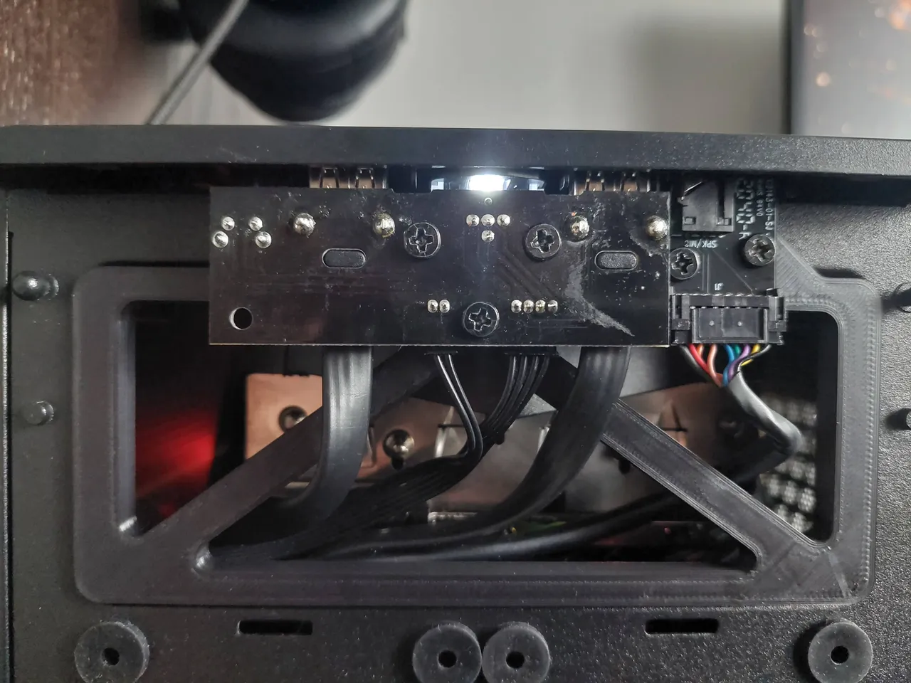 Cooler Master MasterBox NR200 inverted mod - front IO mount by