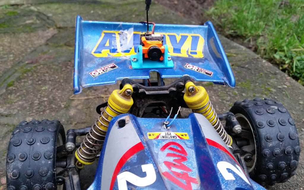 Tamiya Vanquish FPV camera mount
