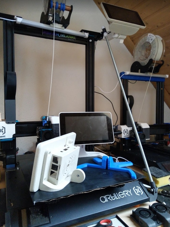 PI 3 Raspberry 7 Zoll Display Gehäuse und Halterung by Harald Geisler Download free STL model