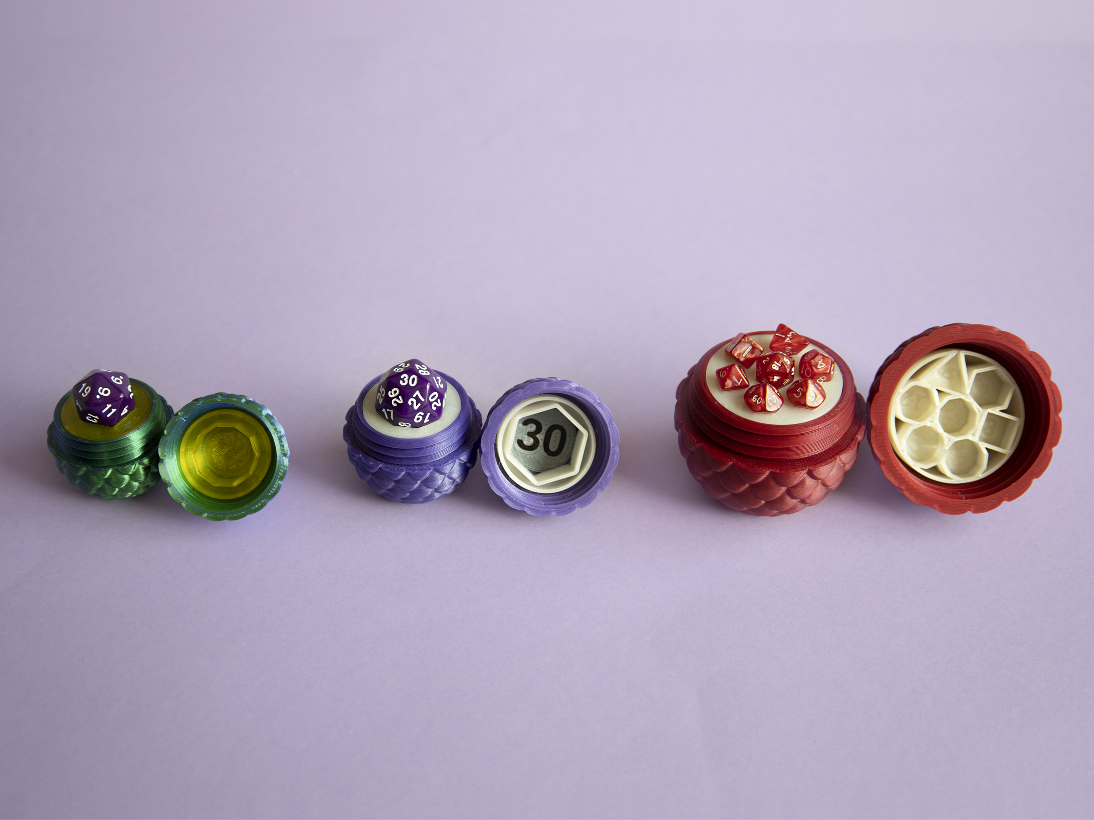 Miniatura 12 do modelo 3D Dragon Egg dice box inserts - Customizable OpenSCAD